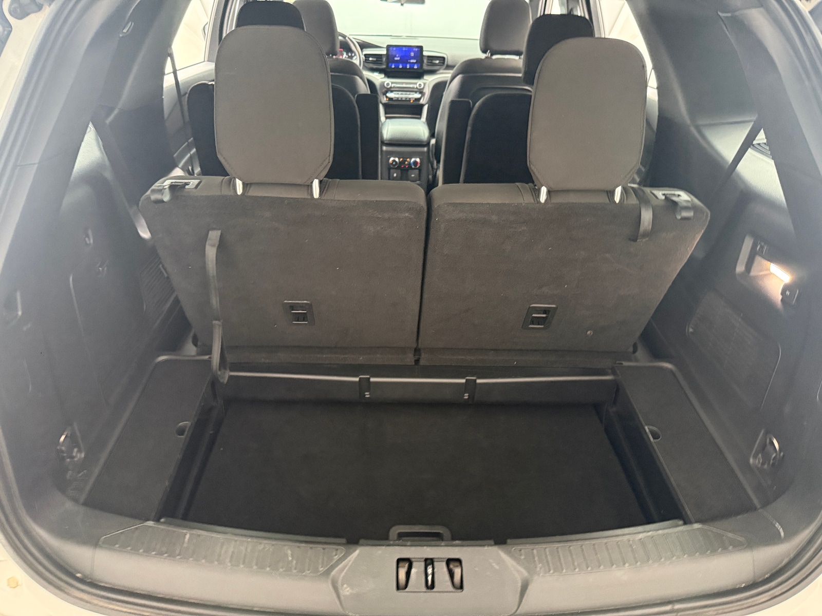 Thumbnail: 2020 Ford Explorer - 7