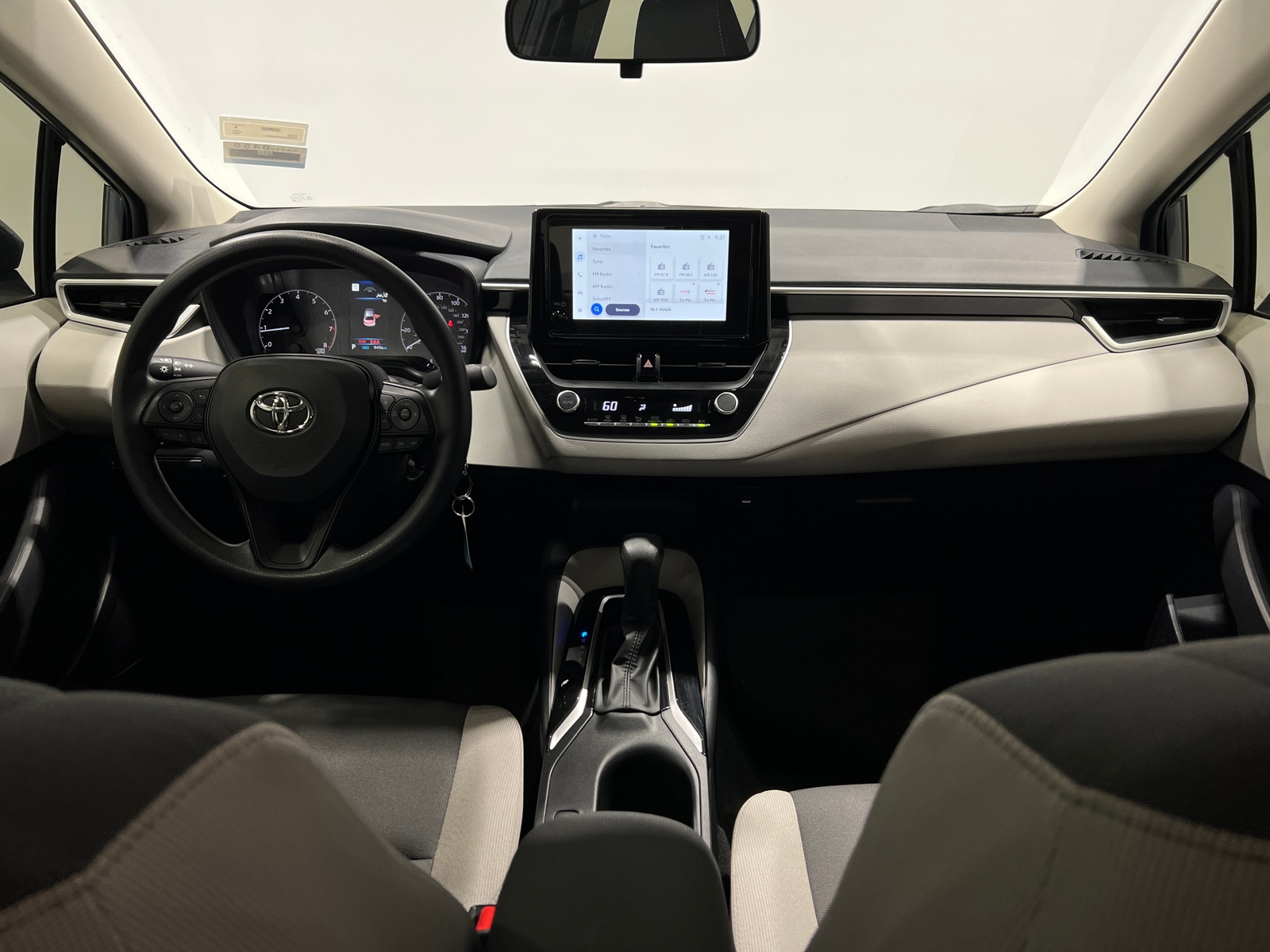 Thumbnail: 2025 Toyota Corolla - 3