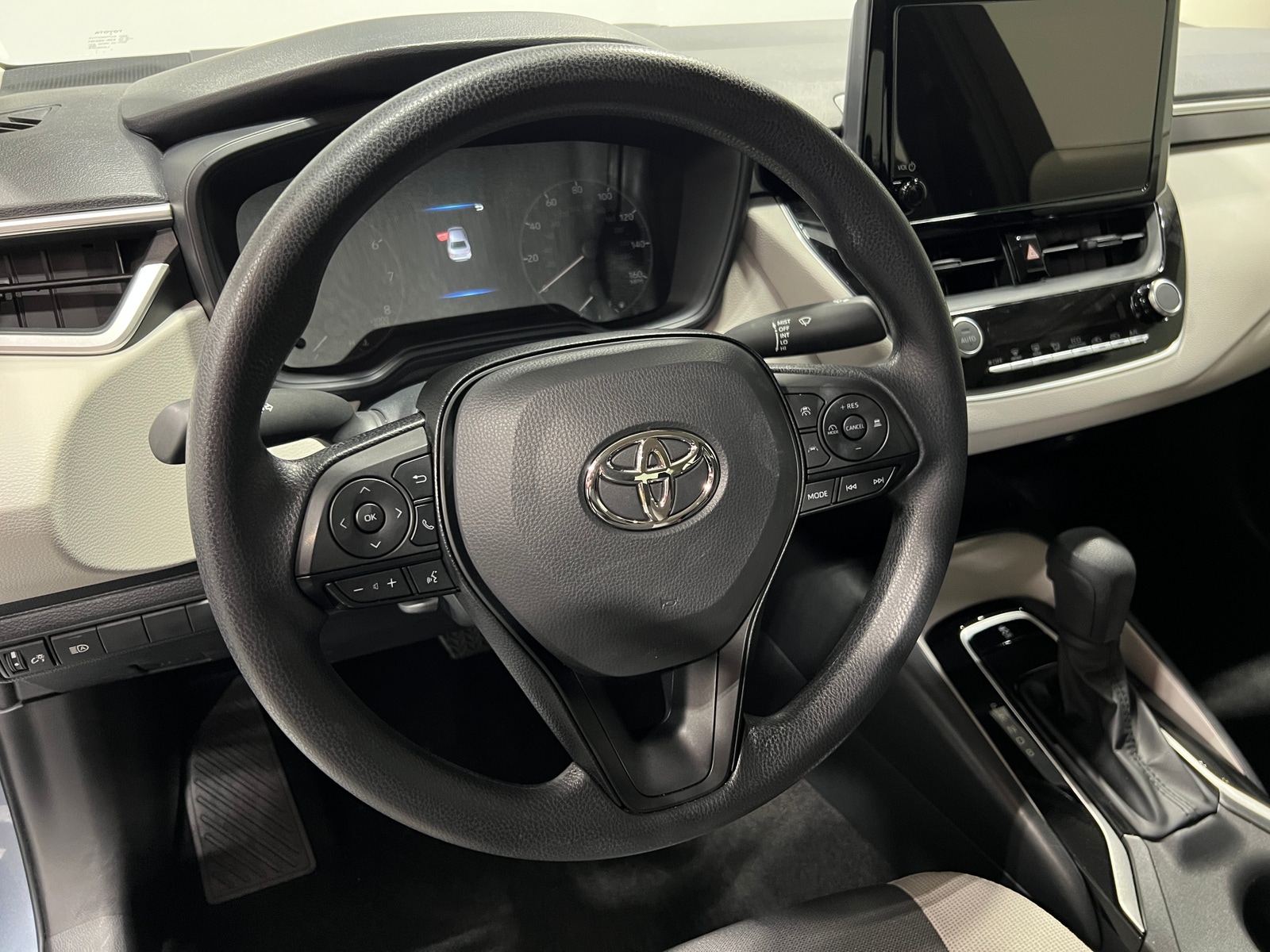 Thumbnail: 2025 Toyota Corolla - 5
