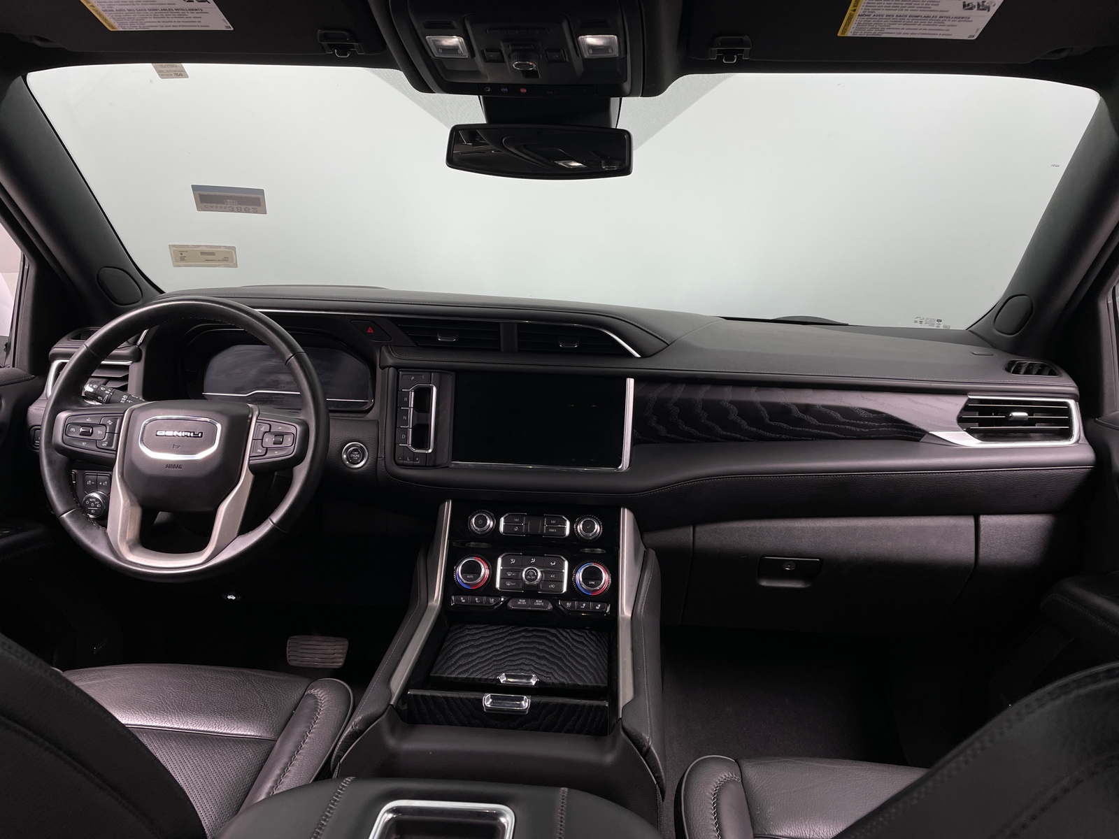 Thumbnail: 2023 GMC Yukon - 2