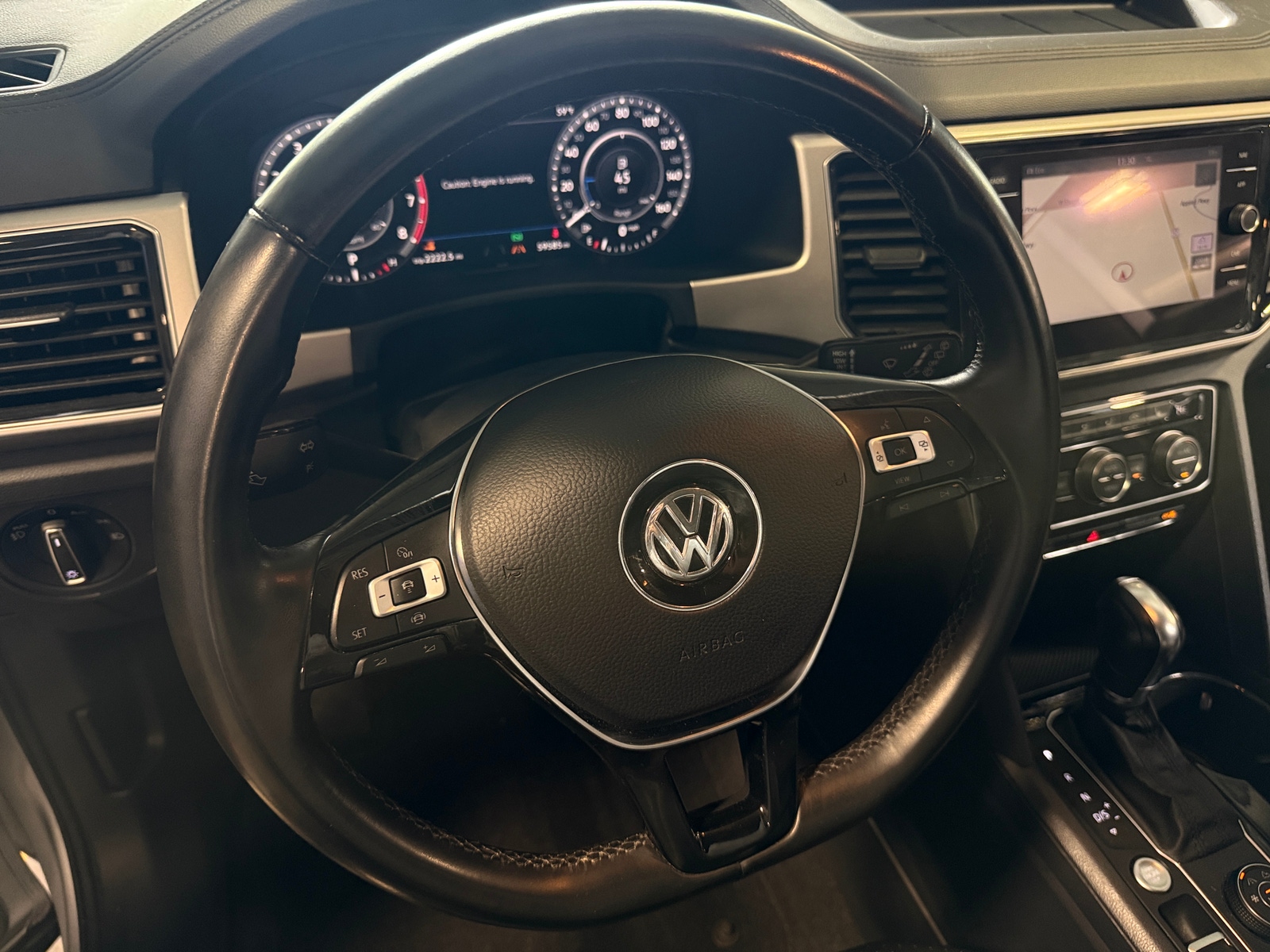 Thumbnail: 2019 Volkswagen Atlas - 4