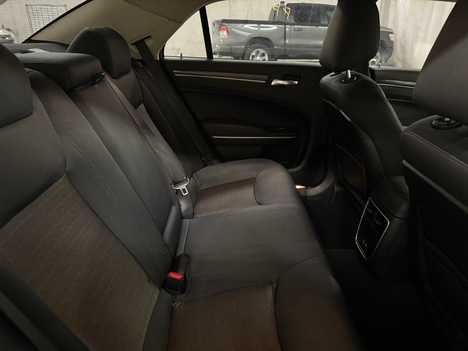 Thumbnail: 2019 Chrysler 300 - 6