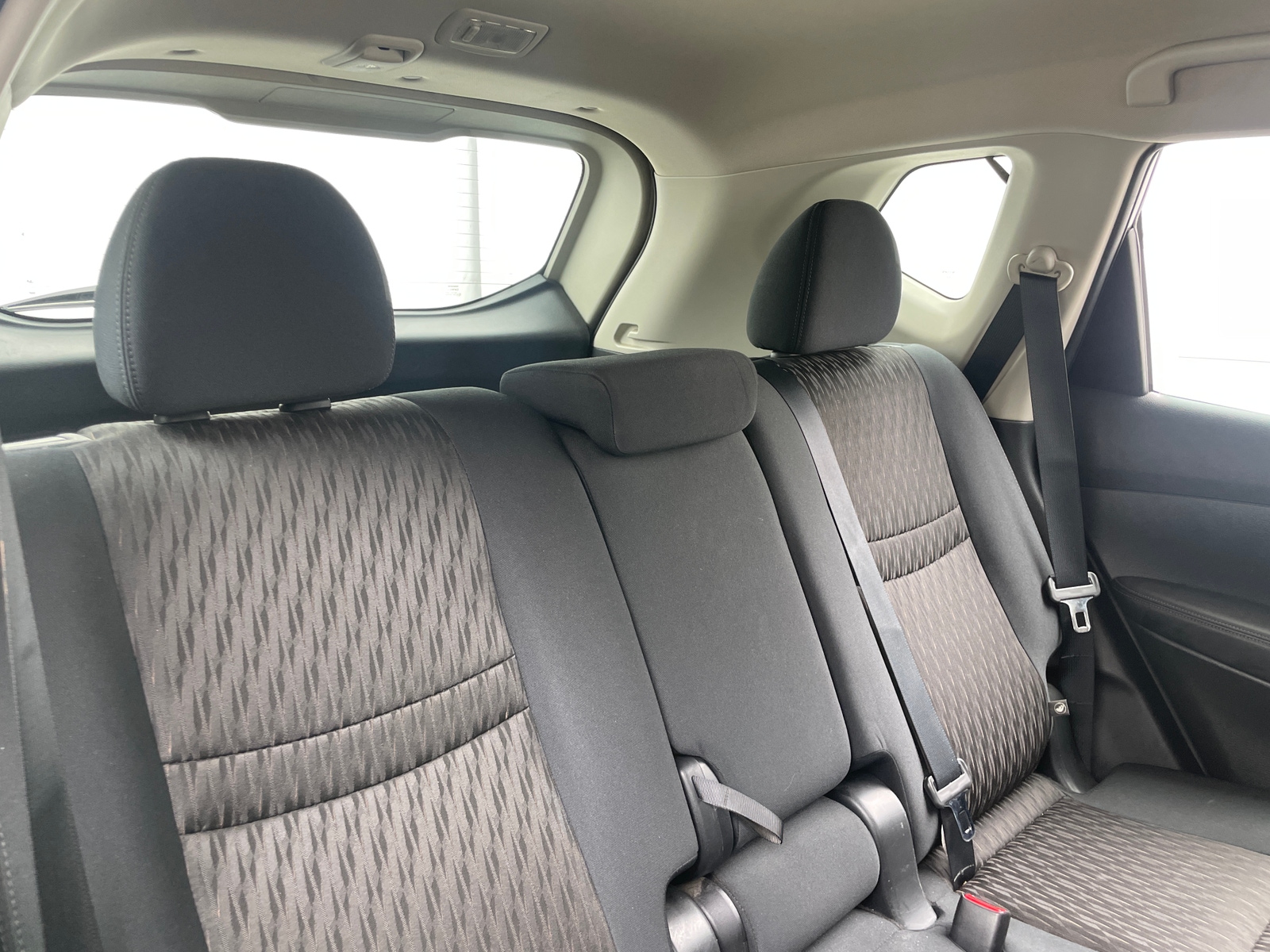 Thumbnail: 2017 Nissan Rogue - 6