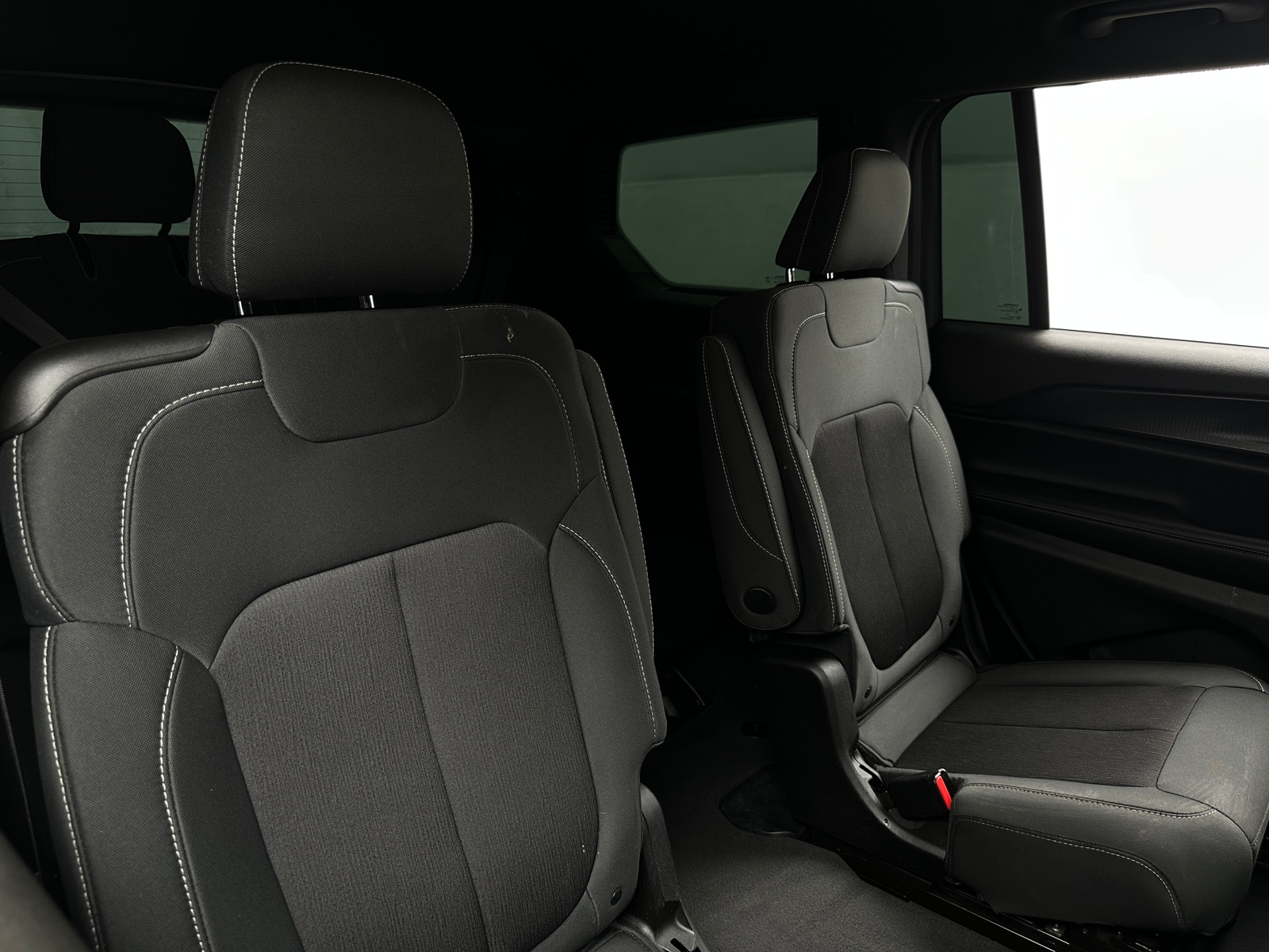 Thumbnail: 2024 Jeep Grand Cherokee L - 6