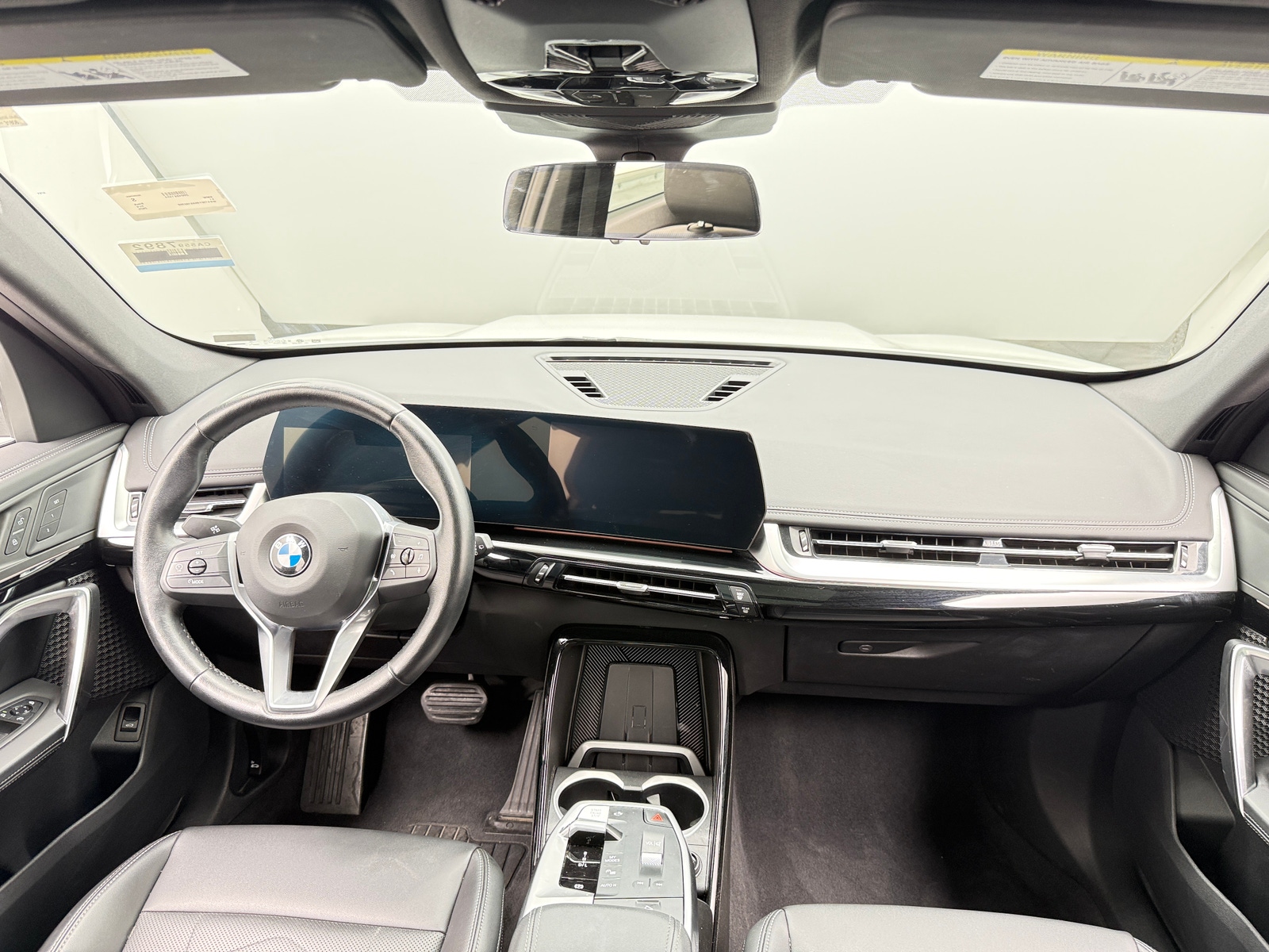 Thumbnail: 2025 BMW X1 - 2
