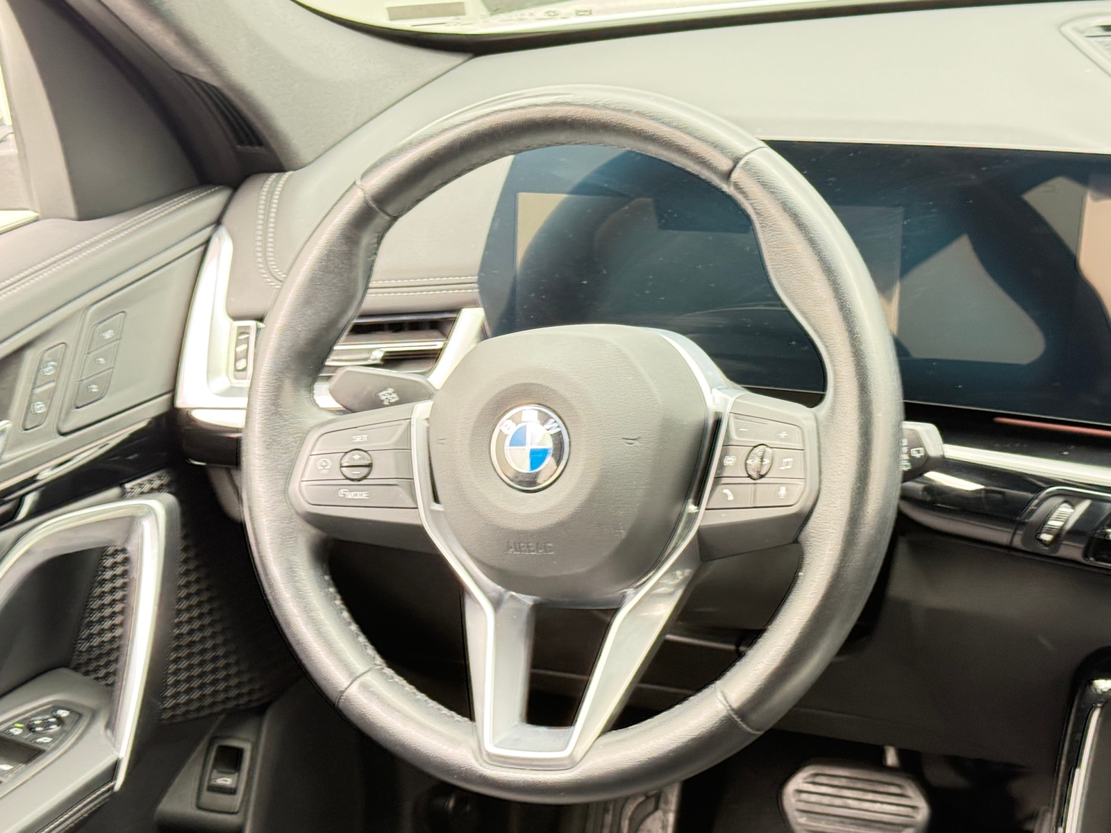 Thumbnail: 2025 BMW X1 - 4