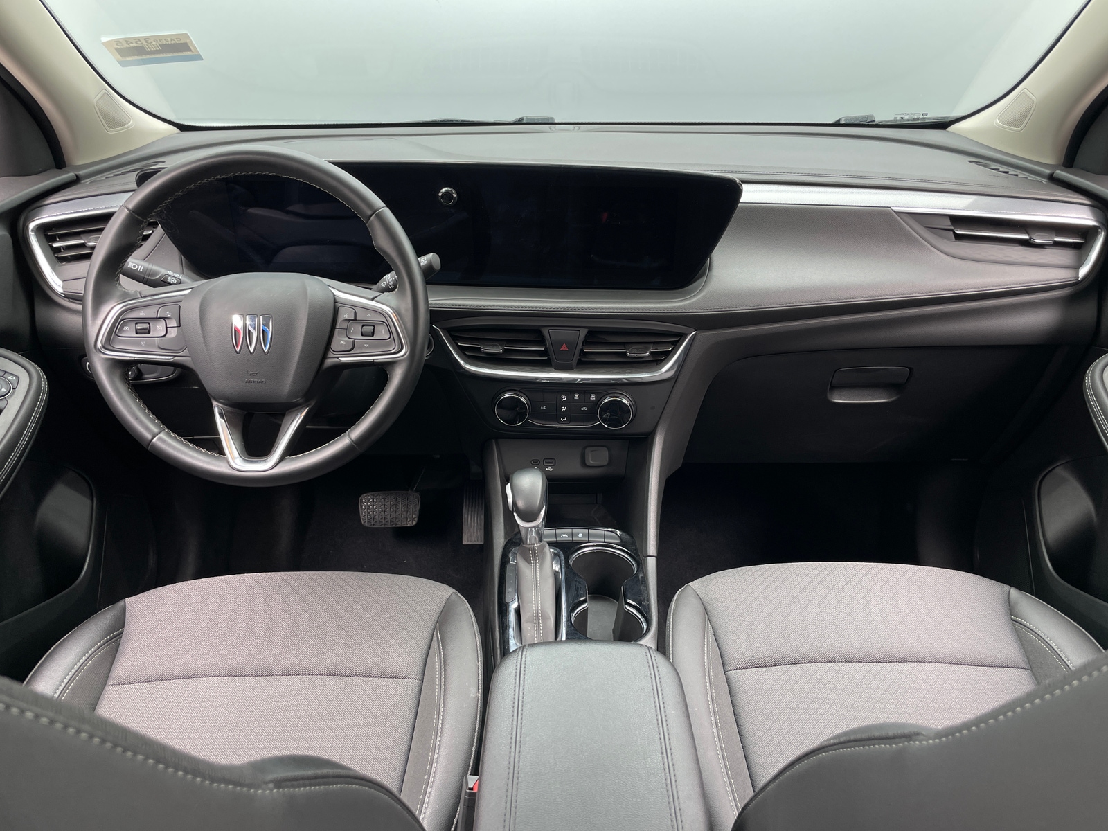 Thumbnail: 2024 Buick Encore GX - 2