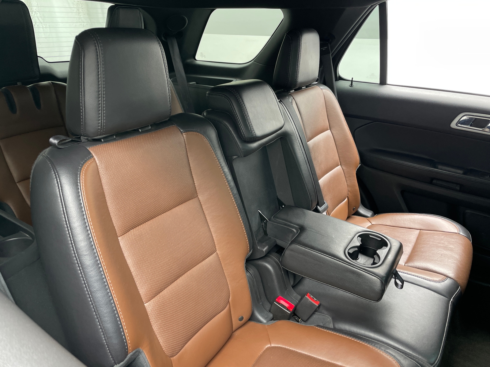 Thumbnail: 2014 Ford Explorer - 5