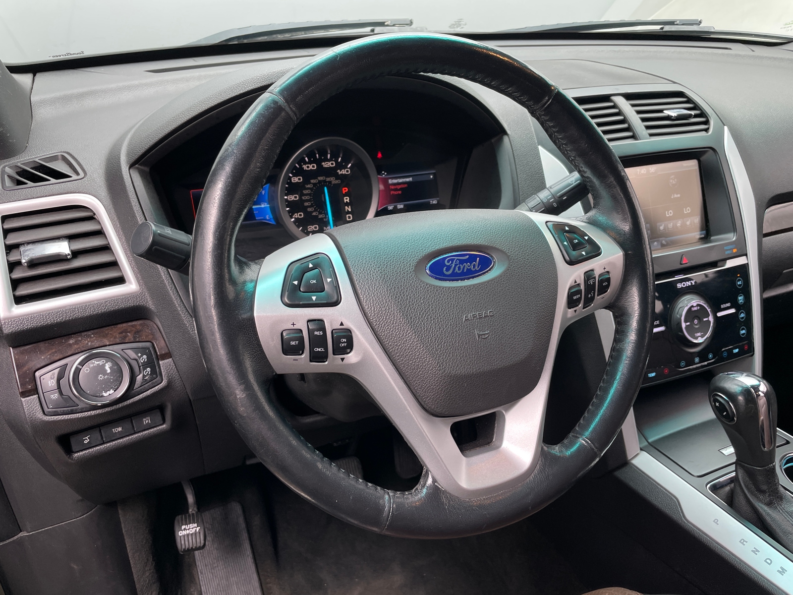 Thumbnail: 2014 Ford Explorer - 4