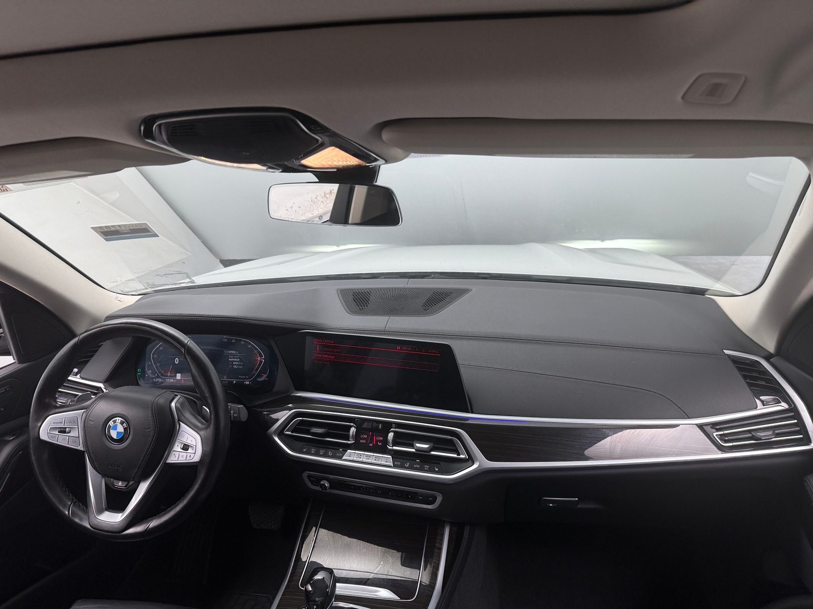 Thumbnail: 2021 BMW X7 - 2