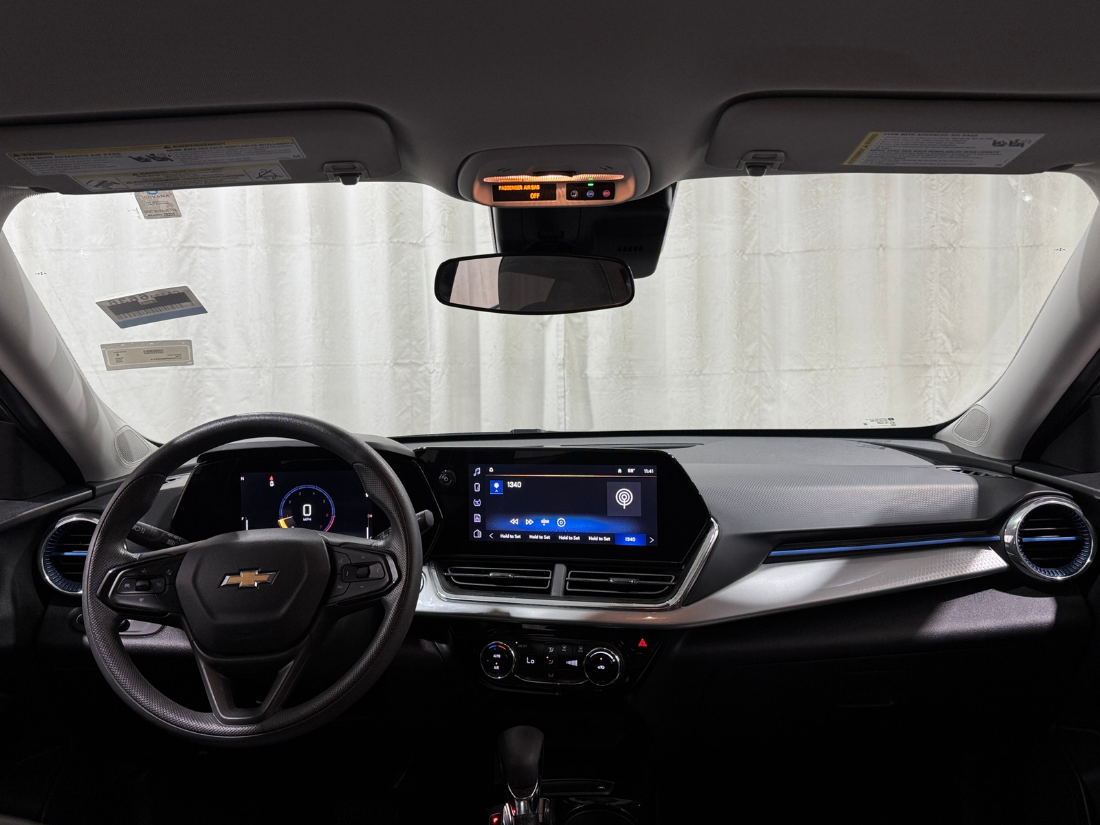 Thumbnail: 2025 Chevrolet Trax - 3