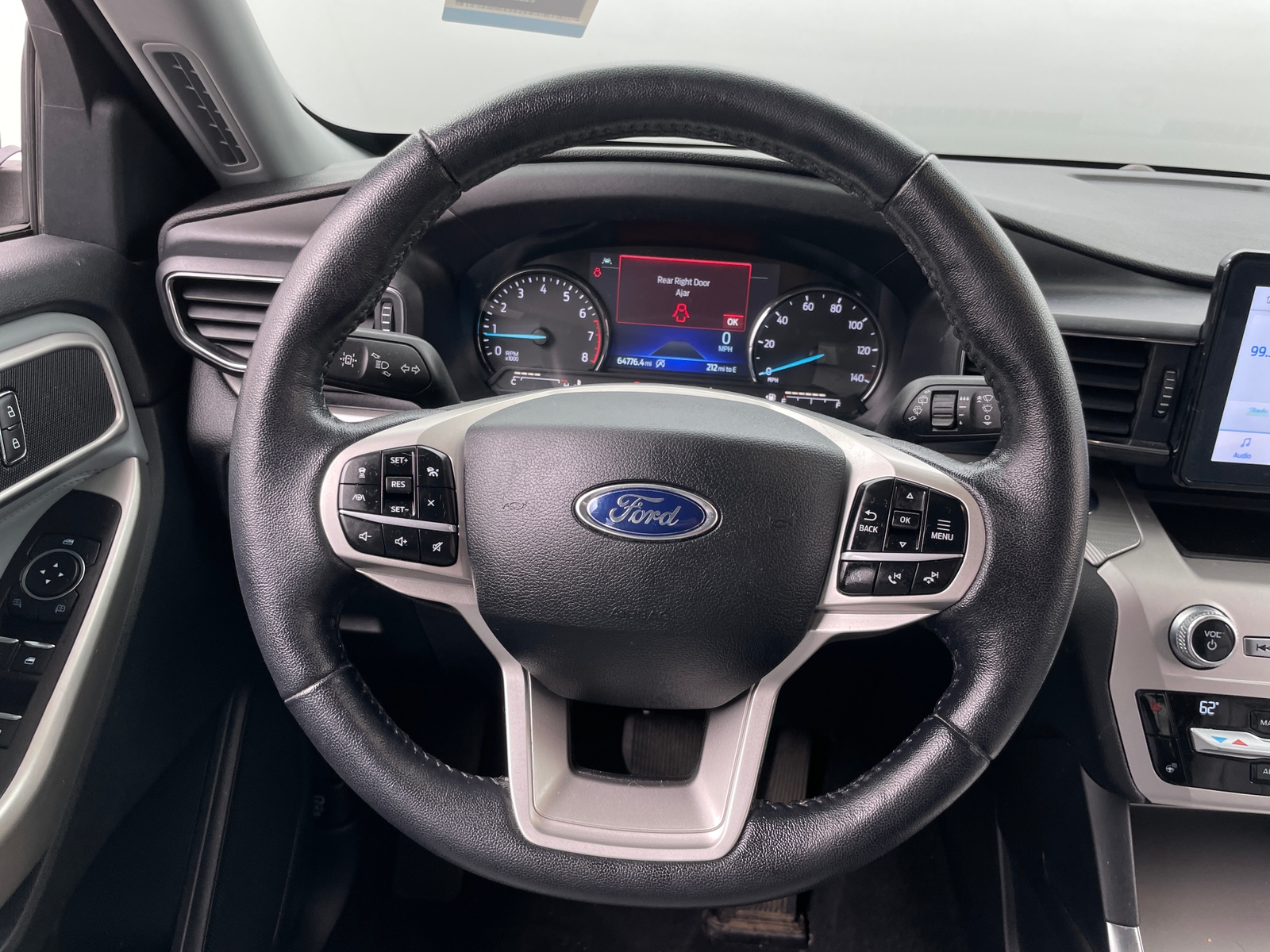 Thumbnail: 2021 Ford Explorer - 5