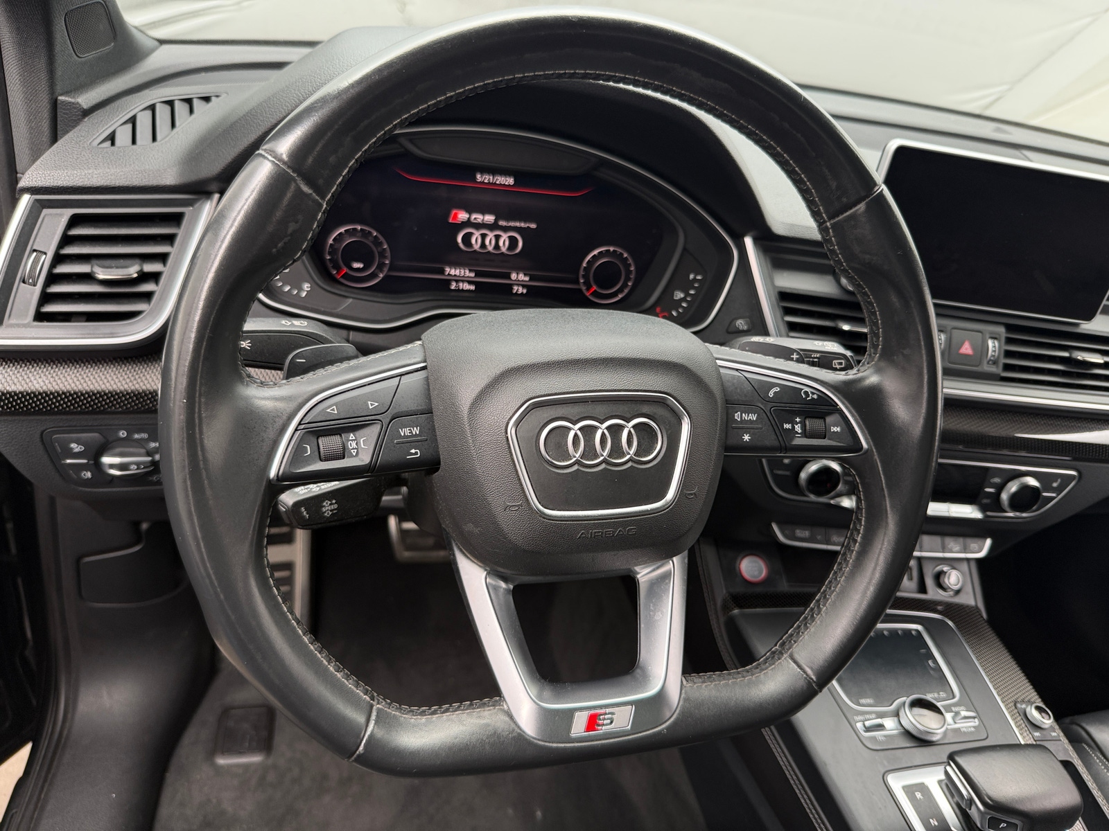 Thumbnail: 2018 Audi SQ5 - 4
