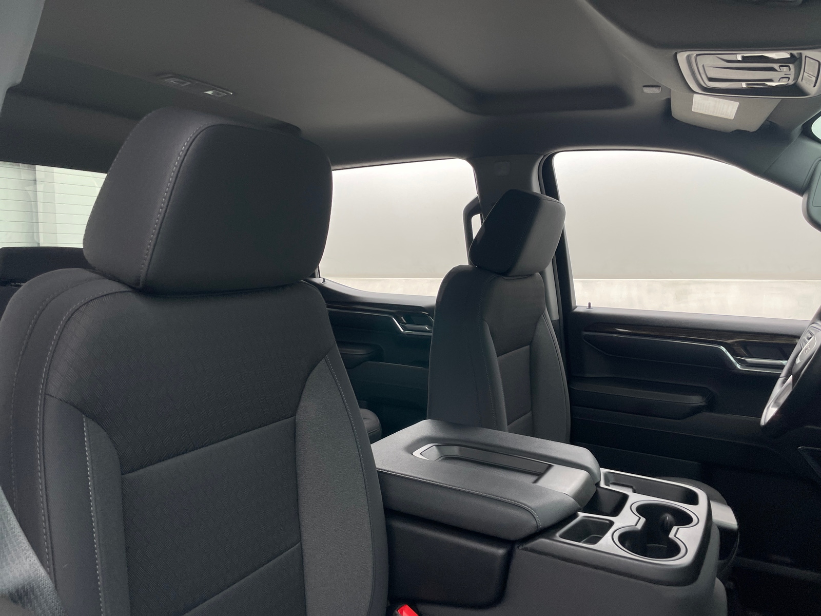 Thumbnail: 2024 GMC Sierra 1500 - 2