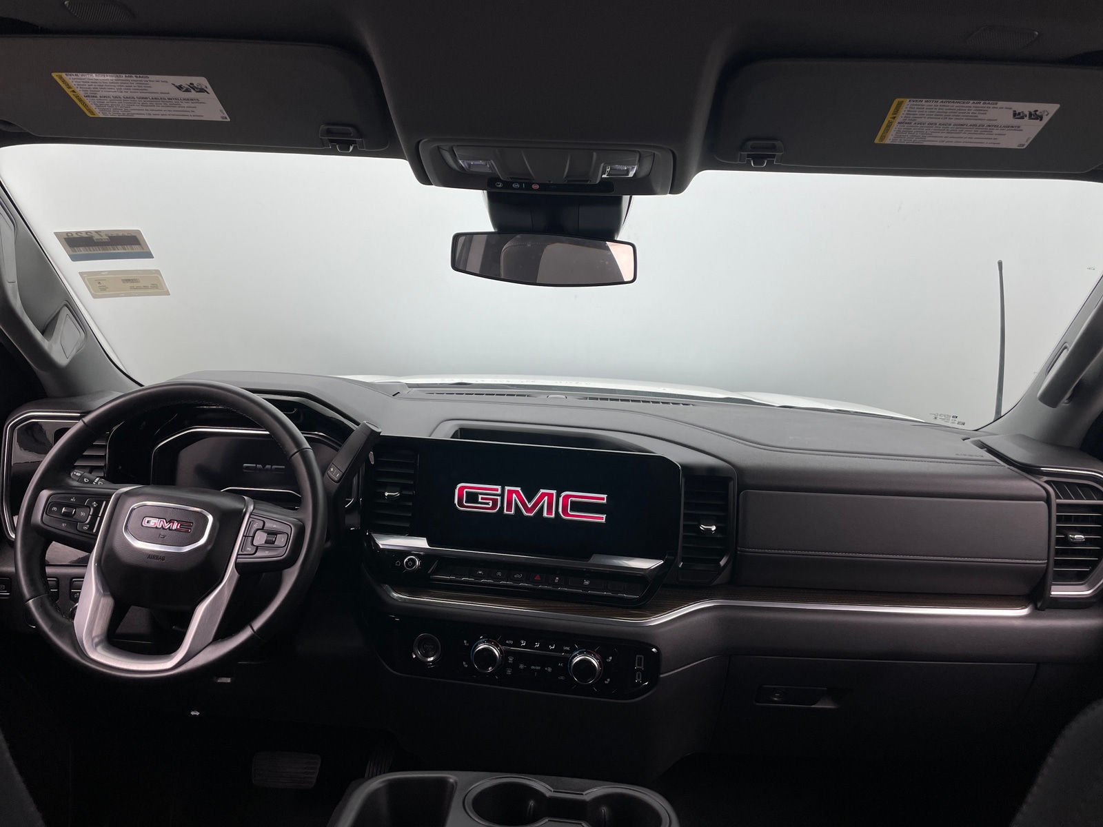 Thumbnail: 2024 GMC Sierra 1500 - 3
