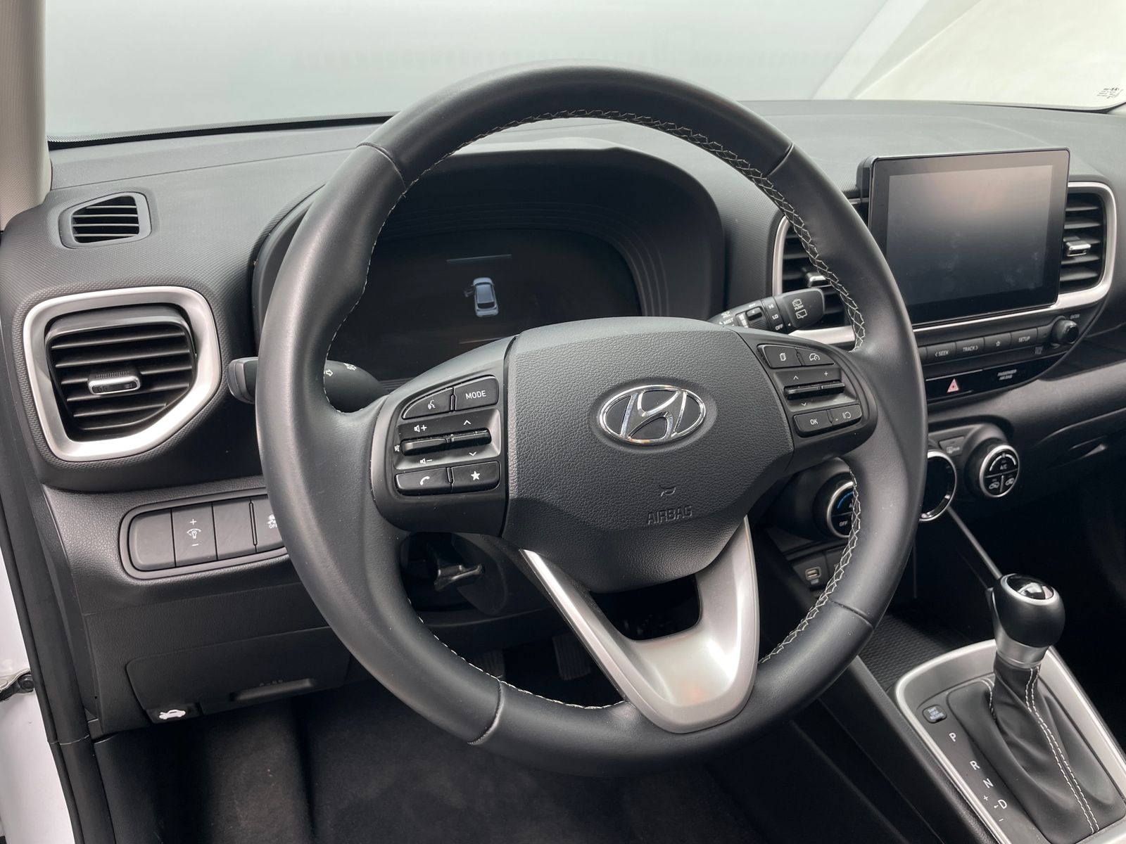 Thumbnail: 2025 Hyundai Venue - 5