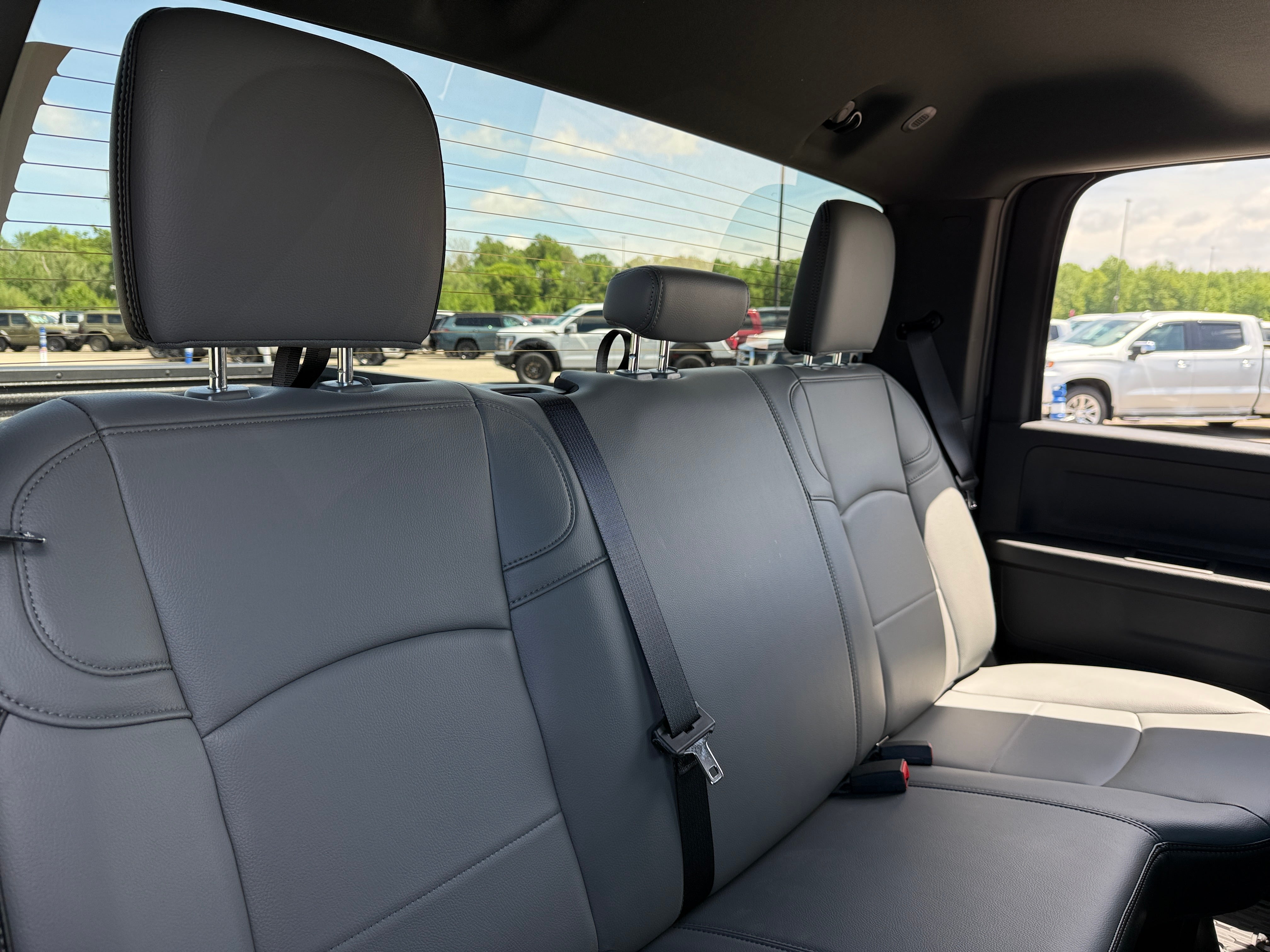 2026 RAM 2500 Tradesman 4X4 Crew Cab SWB's photo