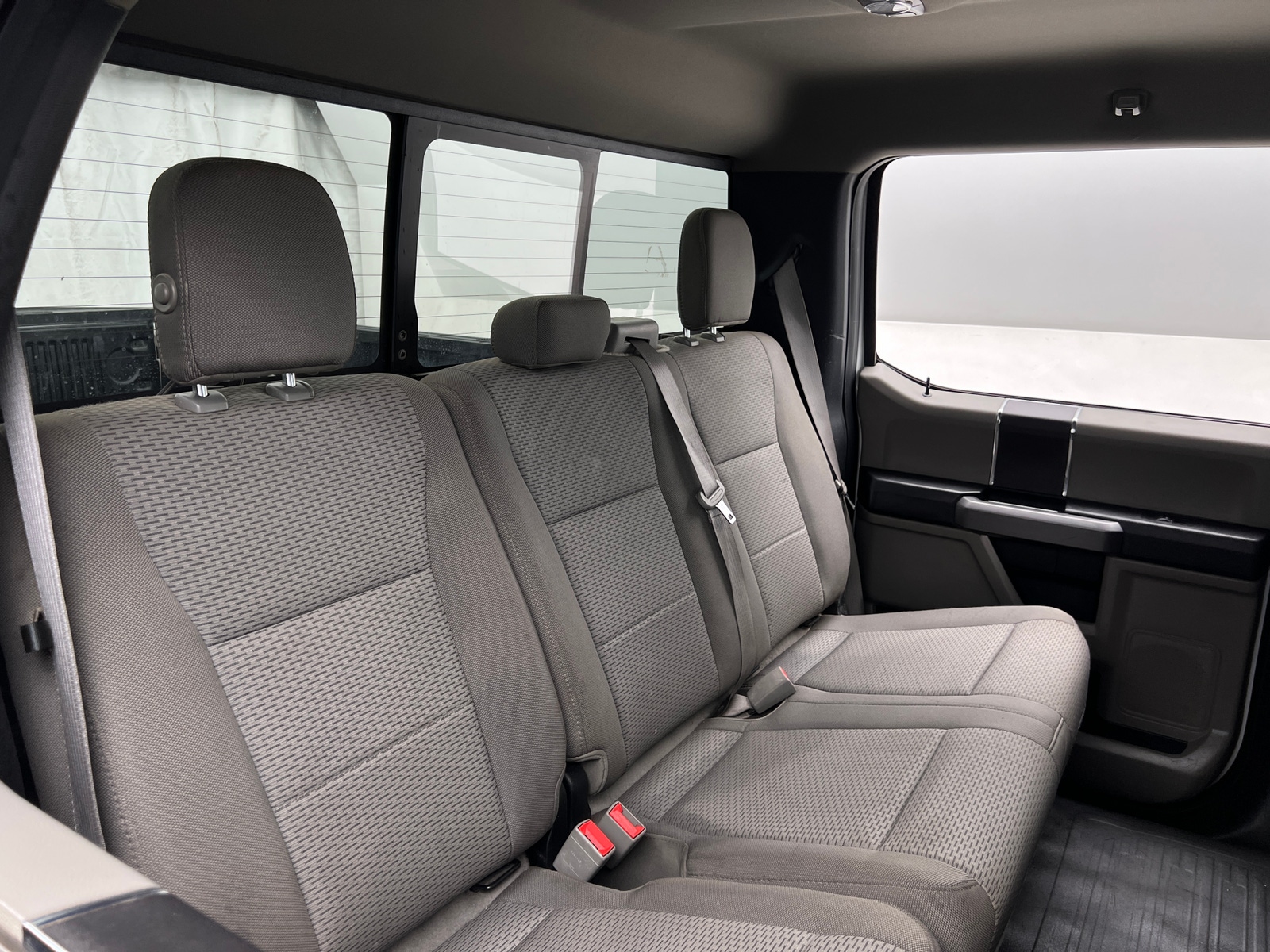 Thumbnail: 2018 Ford Econoline - 6
