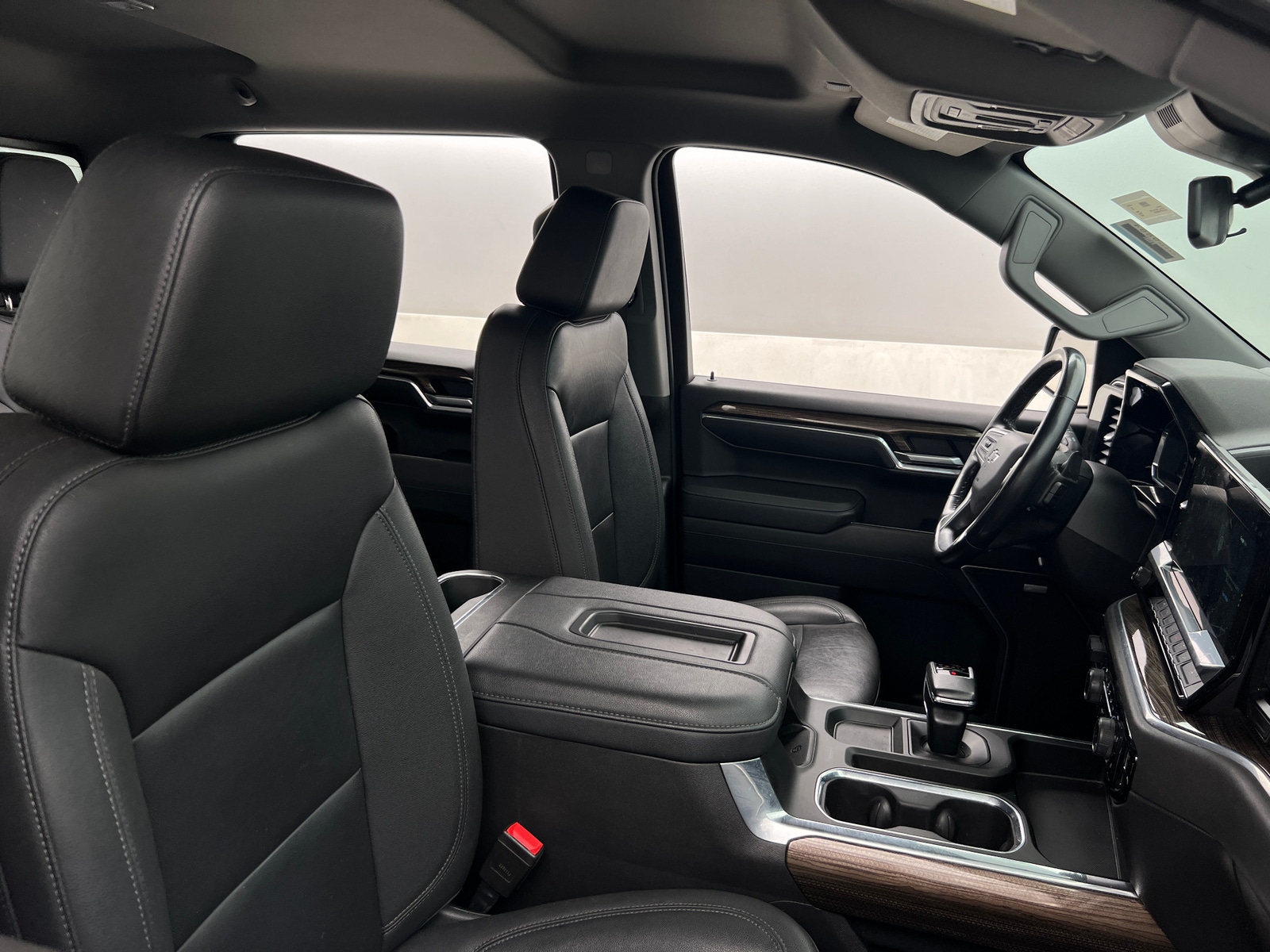 Thumbnail: 2022 Chevrolet Silverado 1500 - 2