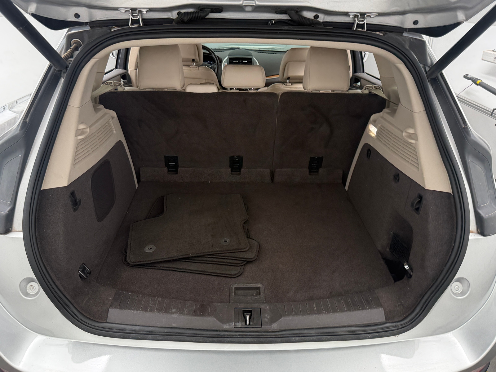 Thumbnail: 2019 Lincoln MKC - 6
