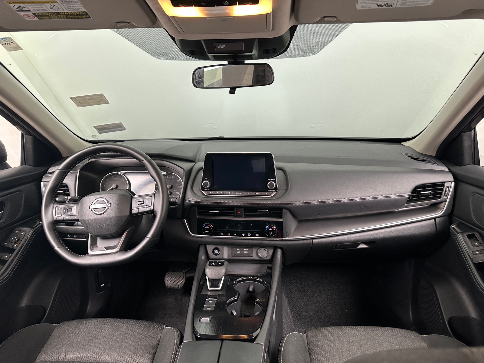 Thumbnail: 2025 Nissan Rogue - 3