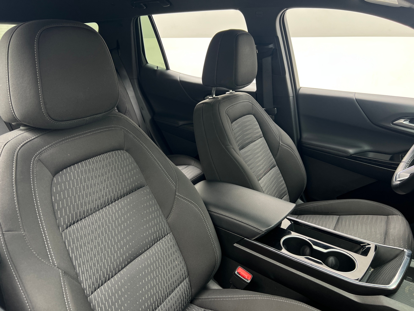 Thumbnail: 2025 Chevrolet Equinox - 2