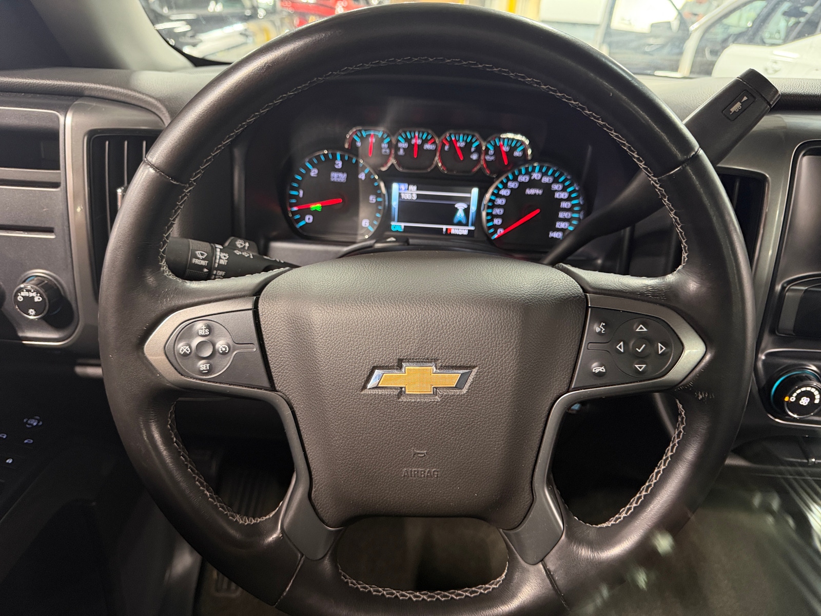 Thumbnail: 2015 Chevrolet Silverado 1500 - 5