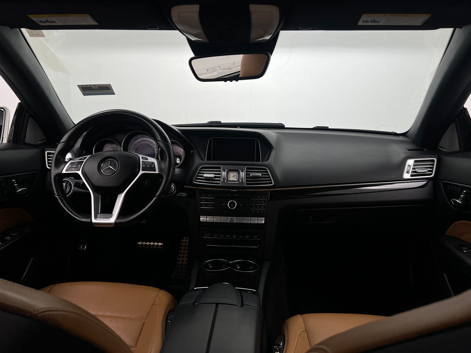 Thumbnail: 2017 Mercedes-Benz E-Class - 2