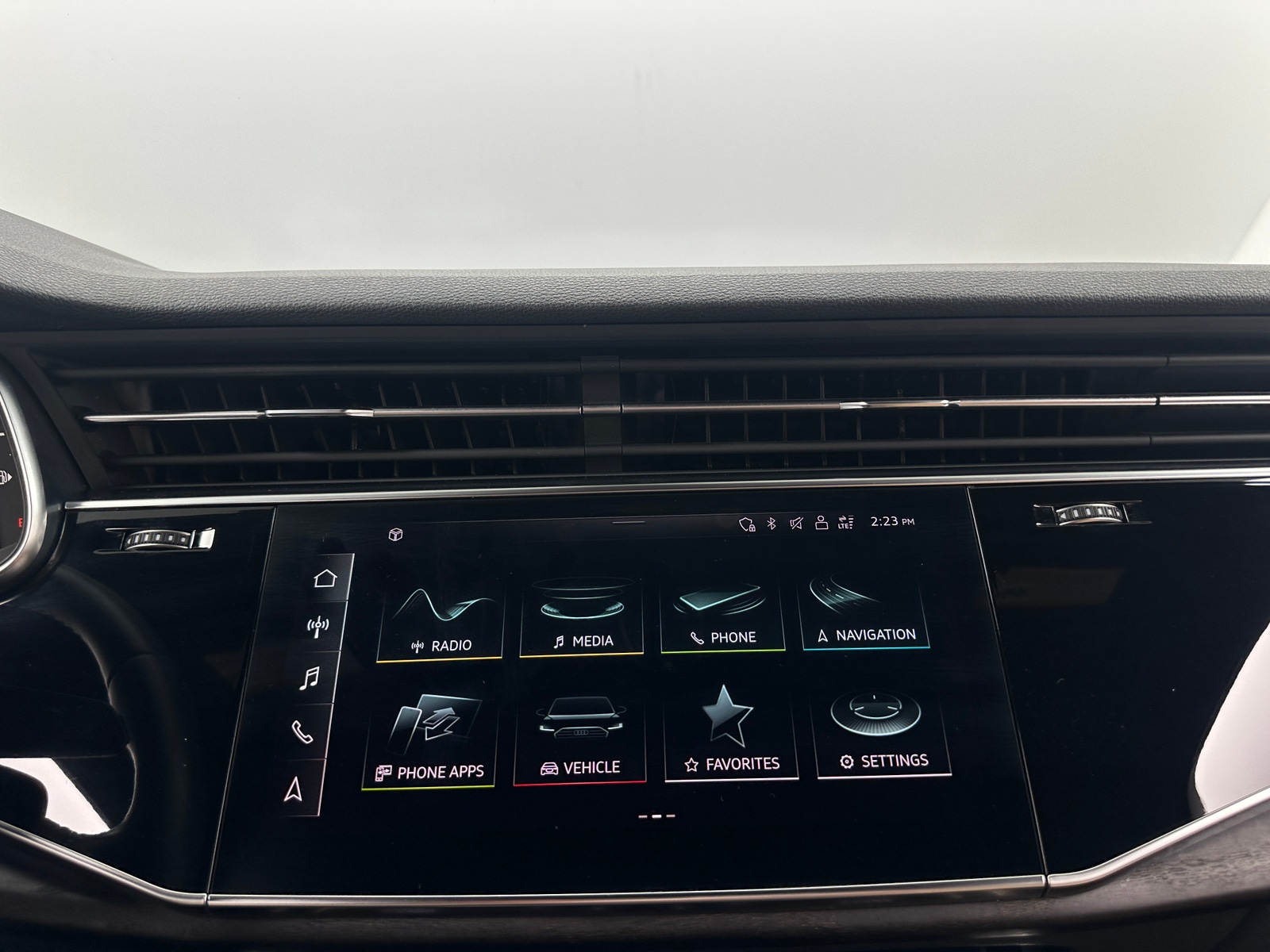 Thumbnail: 2022 Audi Q7 - 3