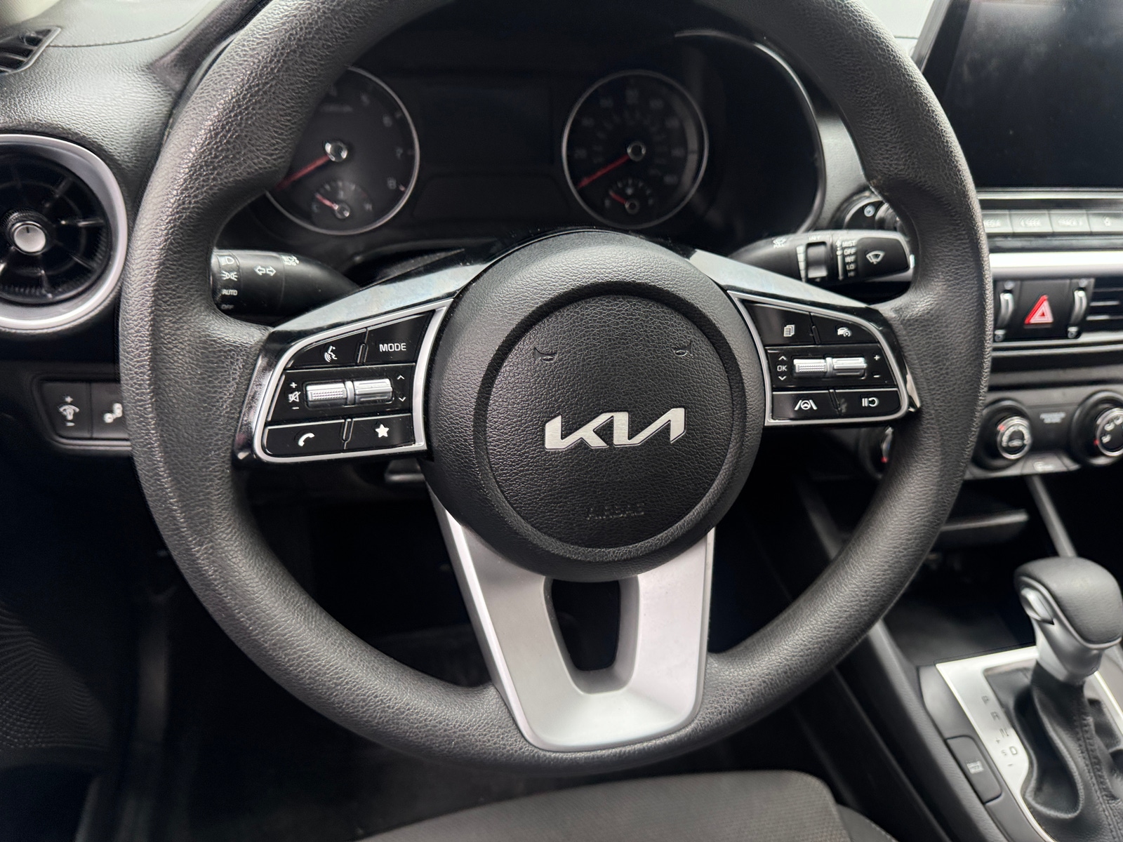 Thumbnail: 2024 Kia Forte - 5