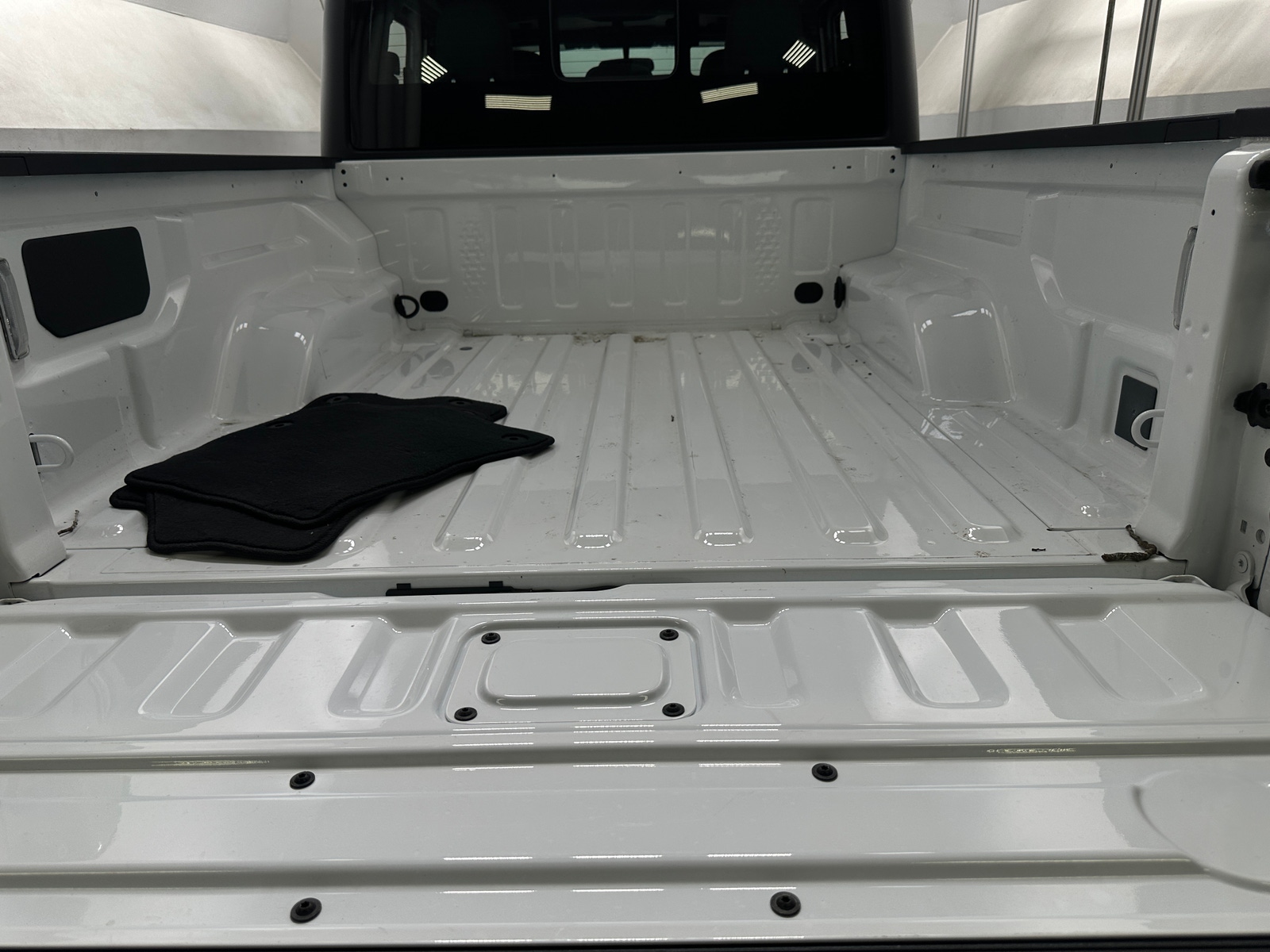 Thumbnail: 2025 Jeep Gladiator - 7