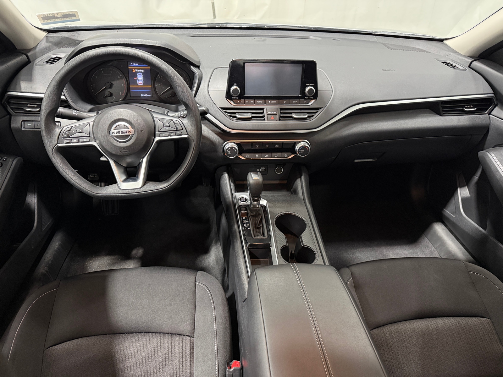 Thumbnail: 2022 Nissan Altima - 3