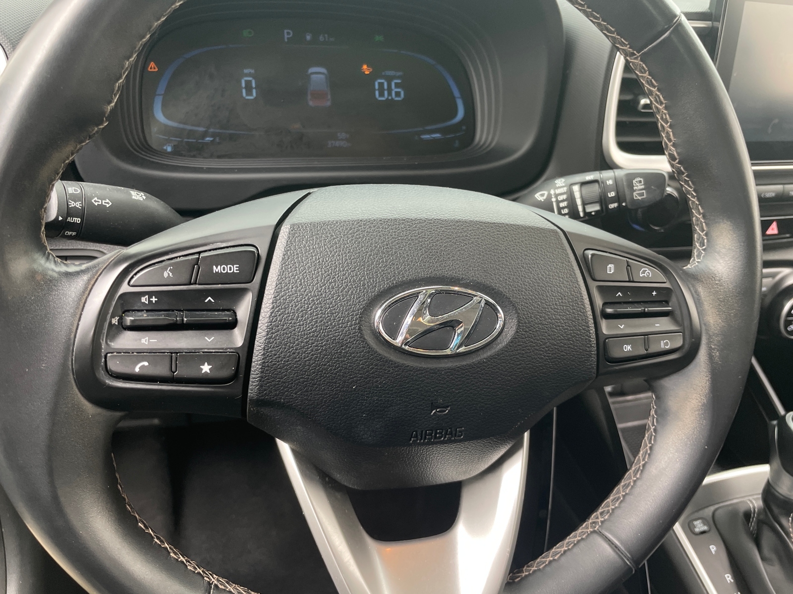 Thumbnail: 2023 Hyundai Venue - 5