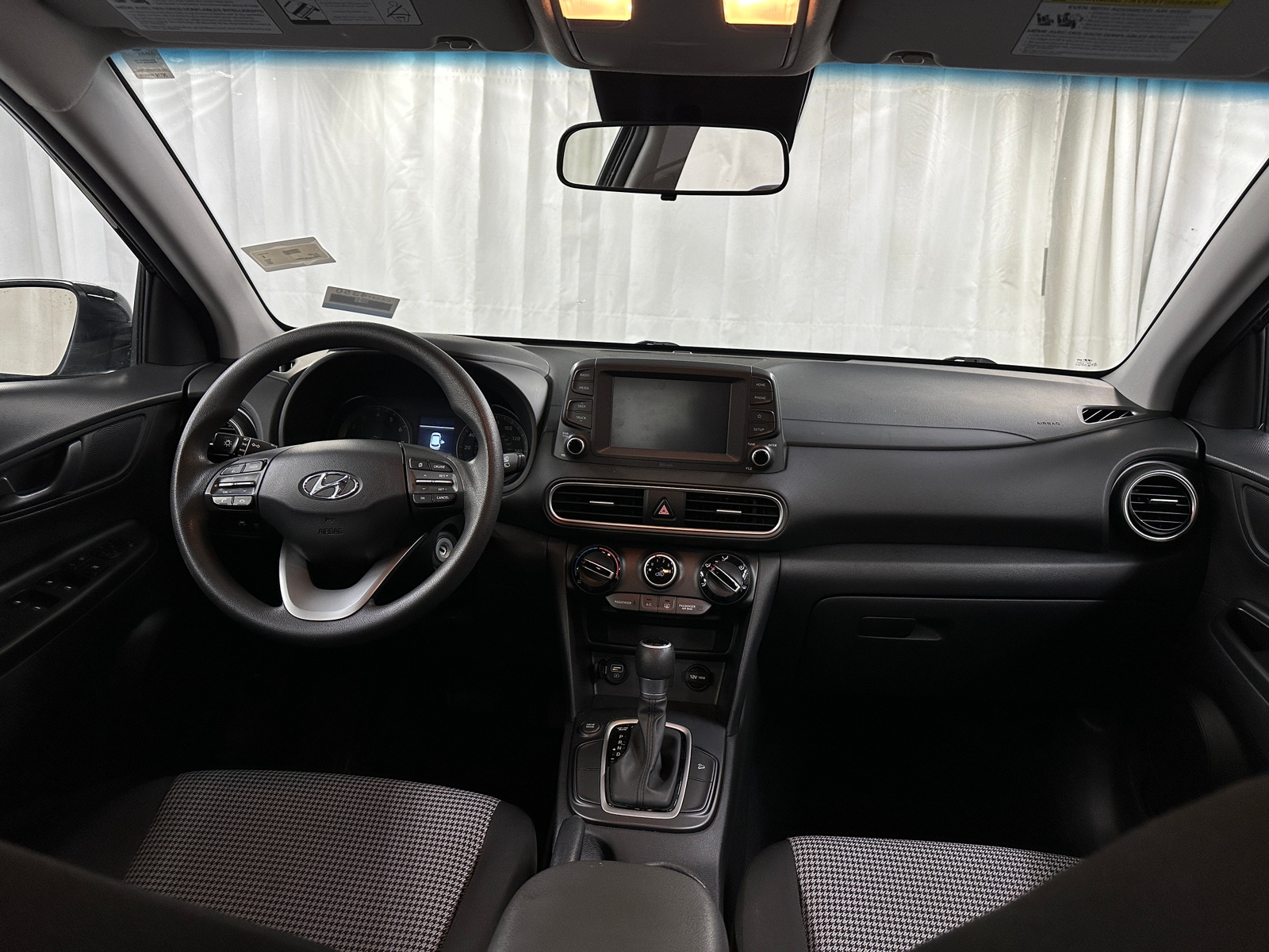 Thumbnail: 2020 Hyundai Kona - 3