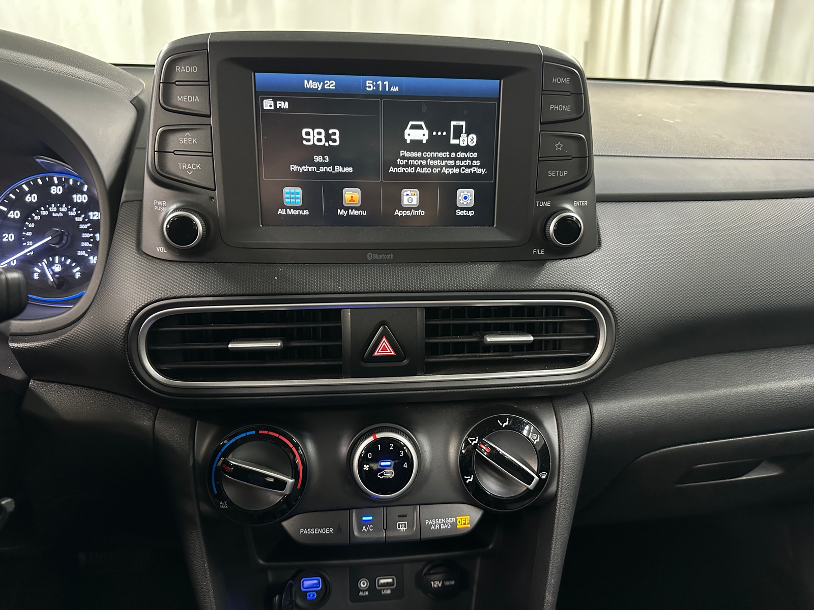 Thumbnail: 2020 Hyundai Kona - 4