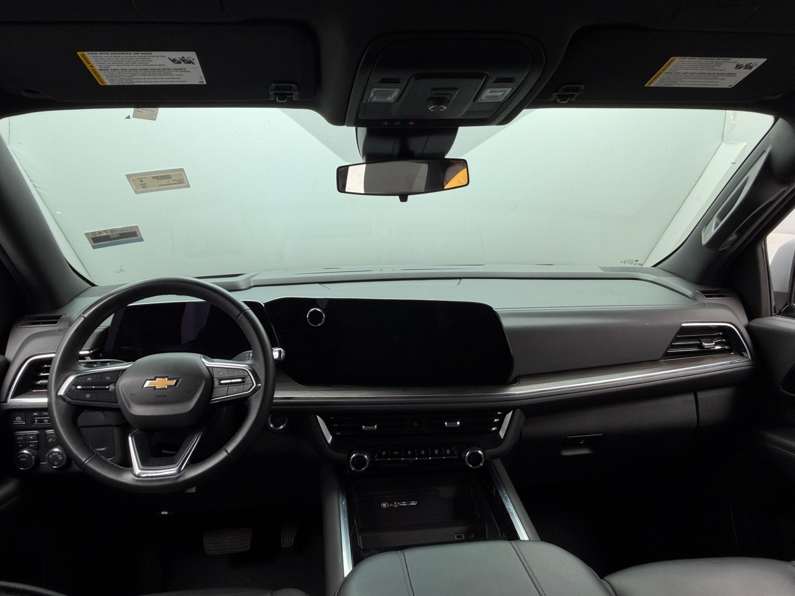 Thumbnail: 2025 Chevrolet Tahoe - 2