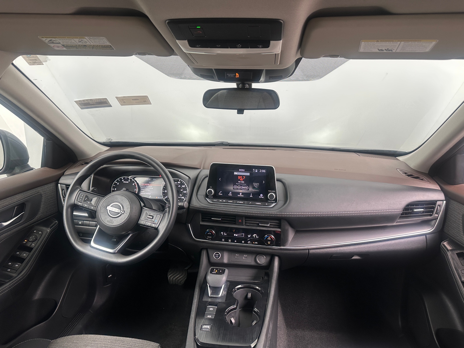 Thumbnail: 2023 Nissan Rogue - 3