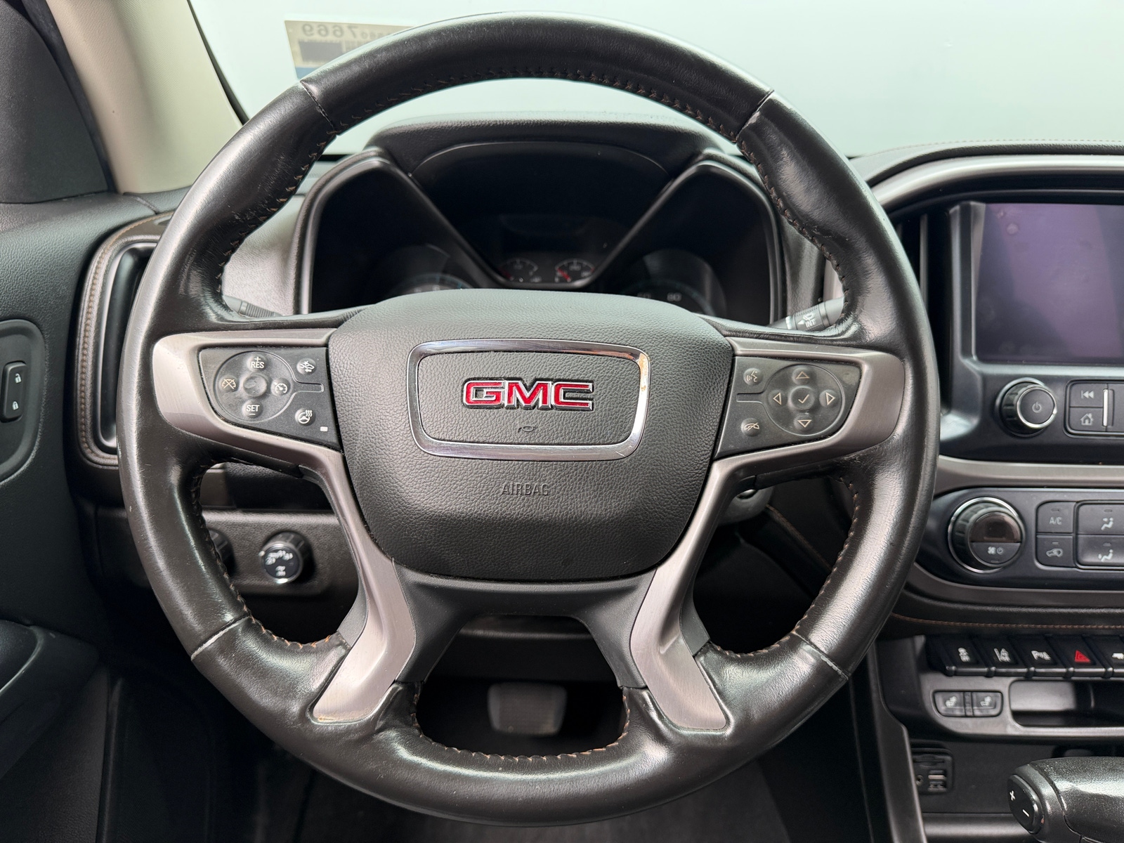 Thumbnail: 2021 GMC Canyon - 4
