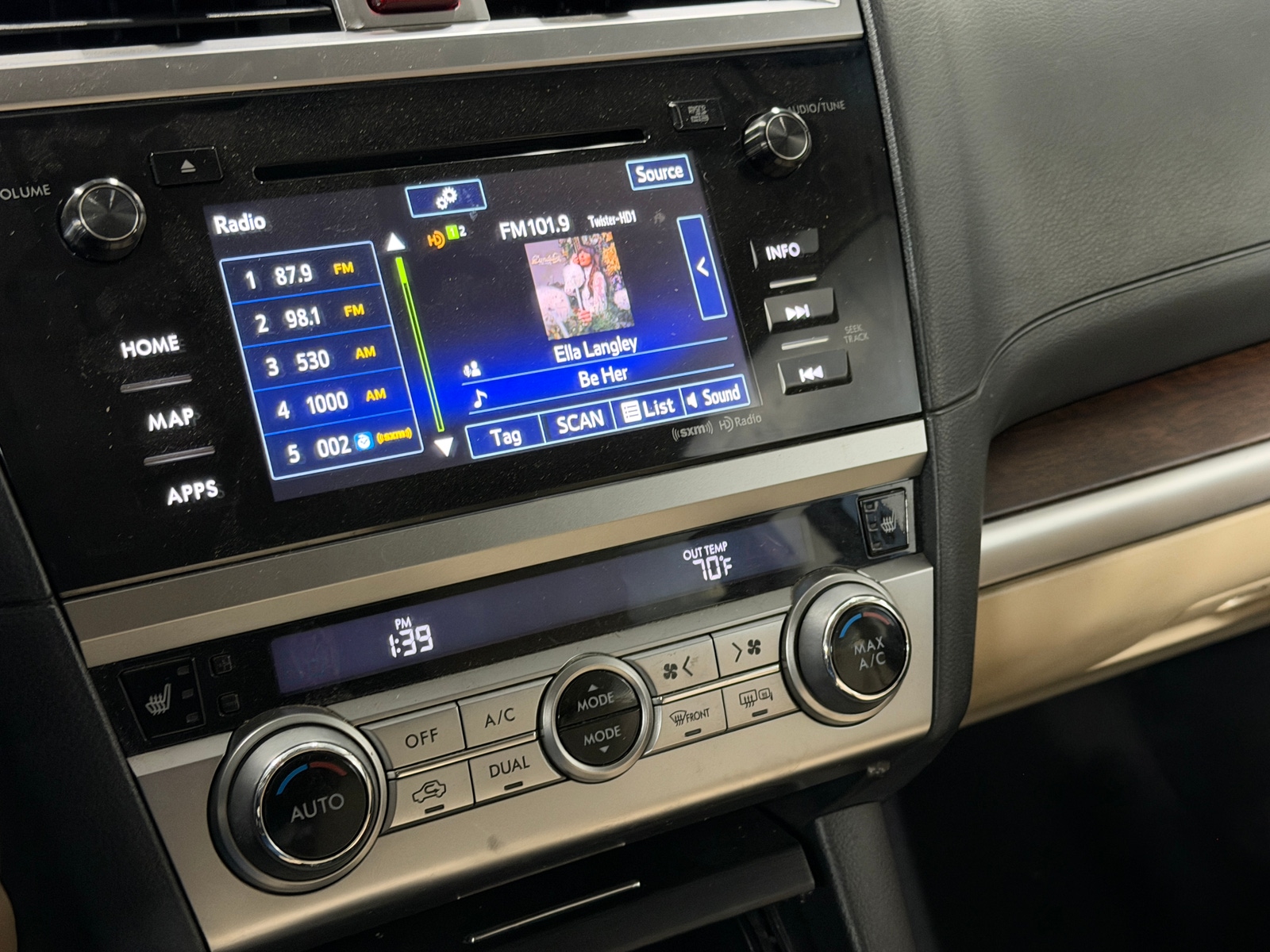 Thumbnail: 2017 Subaru Outback - 3