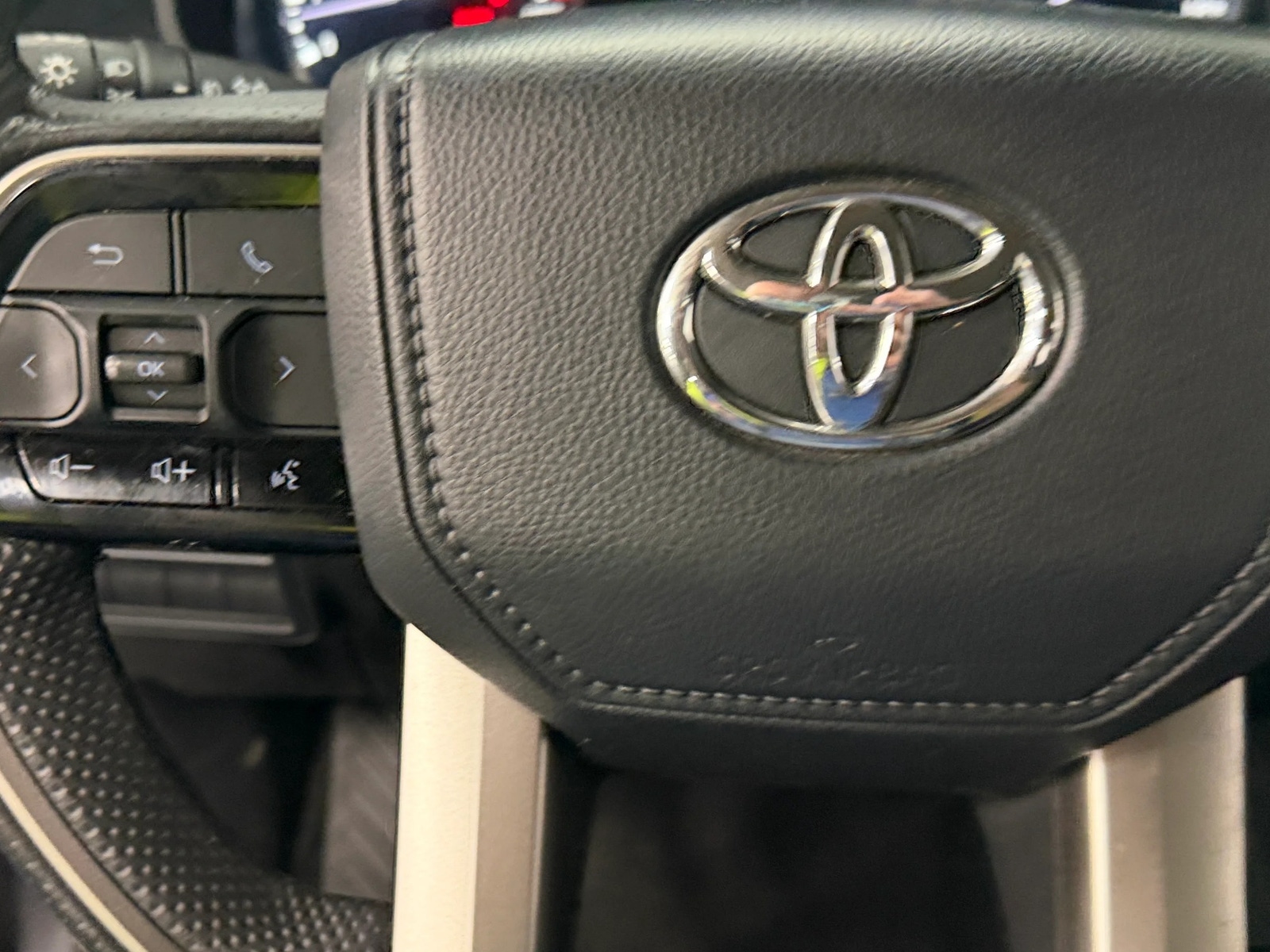 Thumbnail: 2024 Toyota Tundra - 5