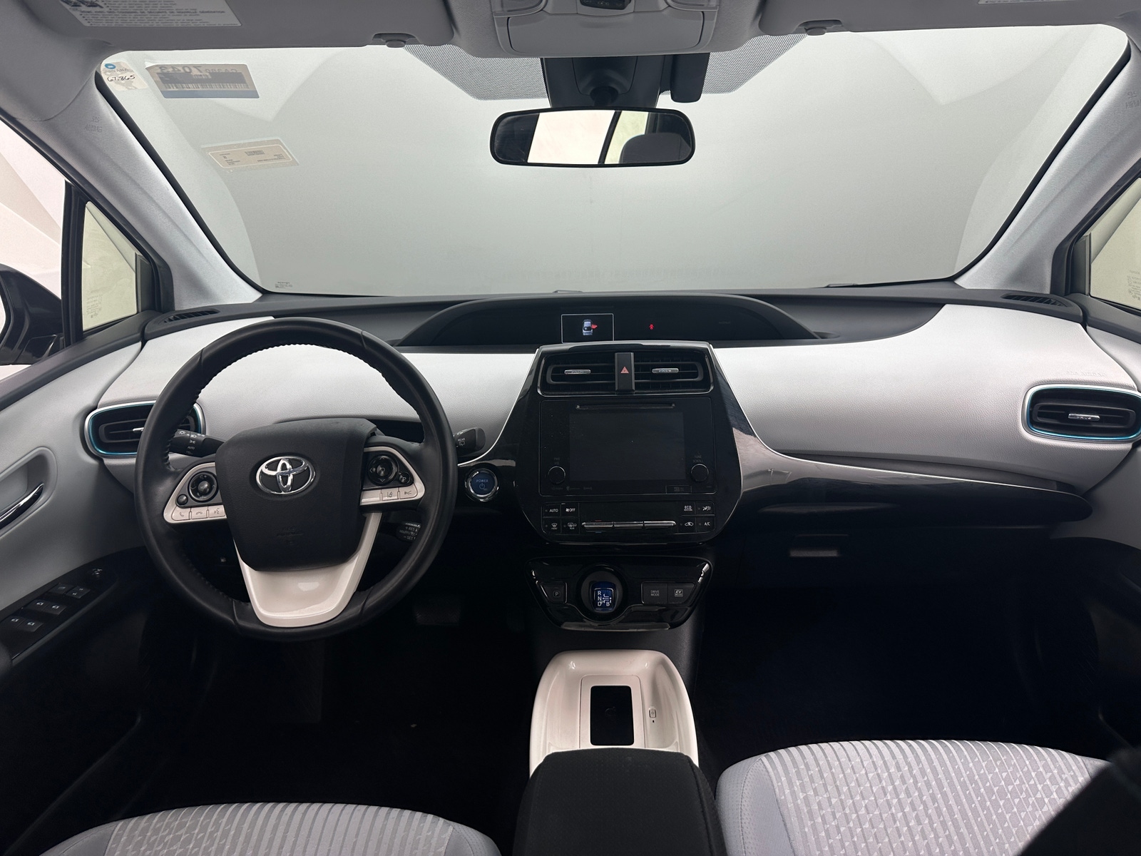 Thumbnail: 2018 Toyota Prius - 3