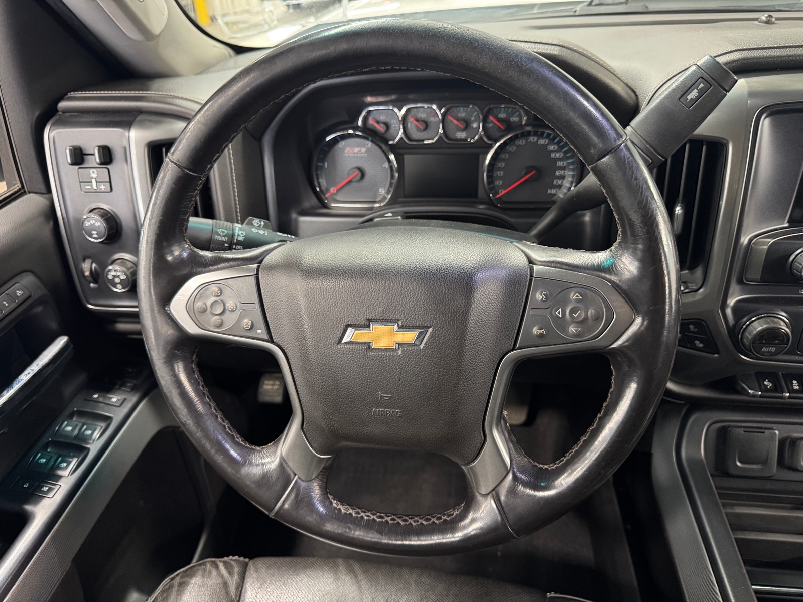 Thumbnail: 2019 Chevrolet Silverado 2500 - 4