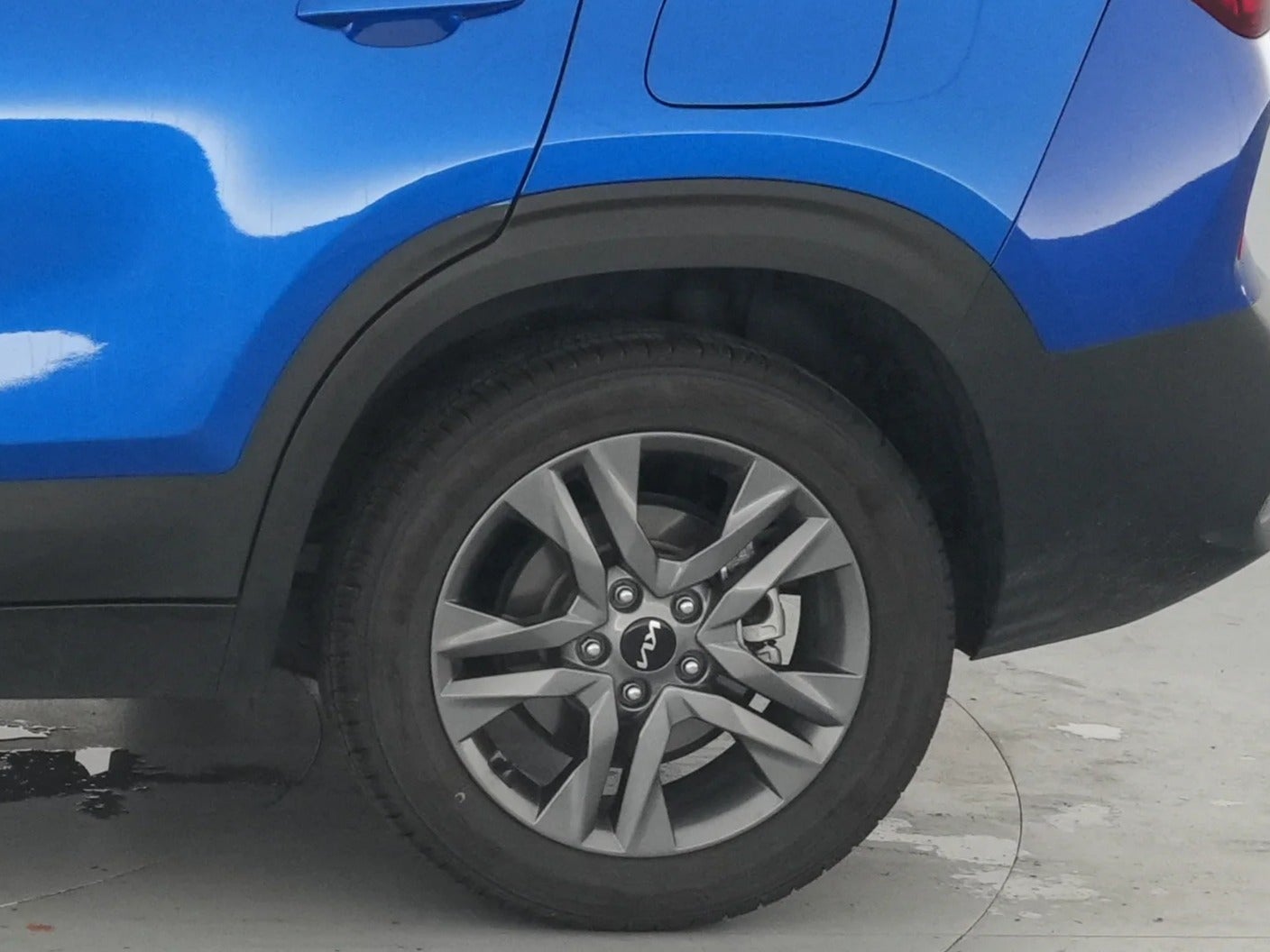 2023 Kia Seltos LX - Photo 13