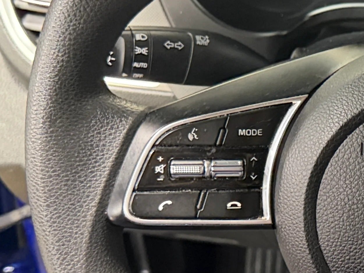 2023 Kia Seltos LX - Photo 14