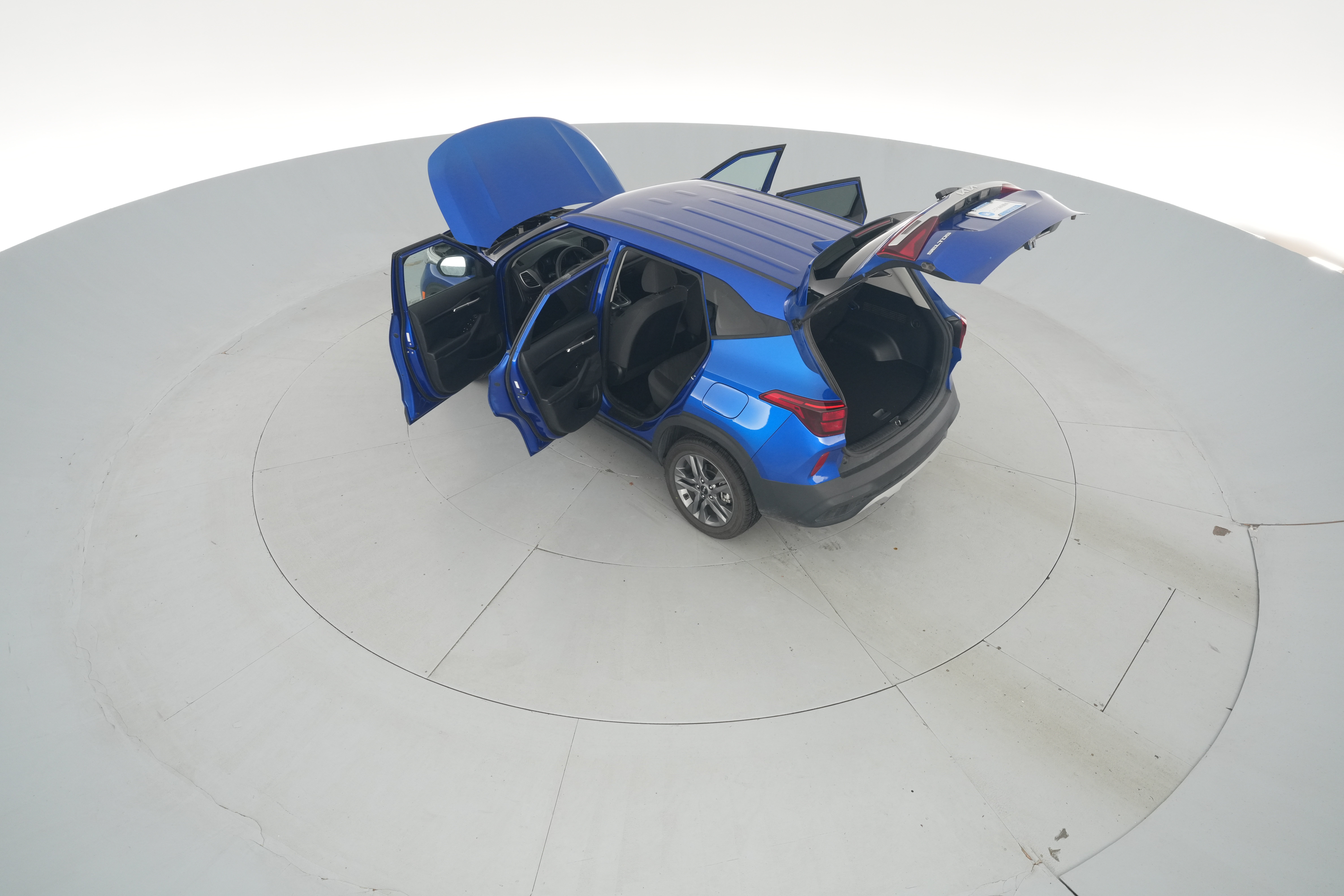 2023 Kia Seltos LX - Photo 41