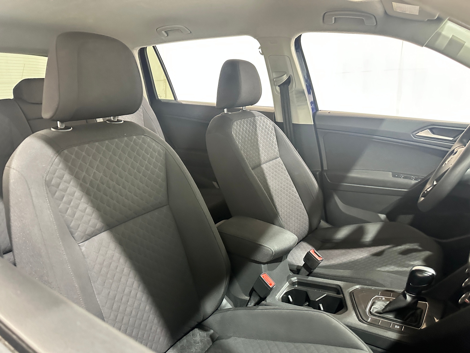 Thumbnail: 2021 Volkswagen Tiguan - 2