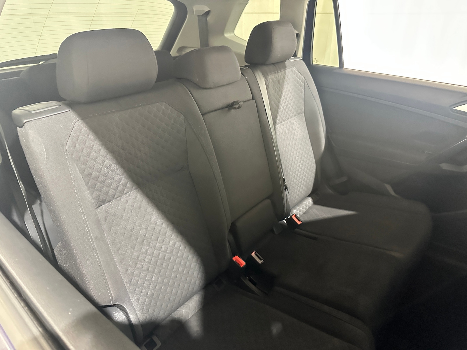 Thumbnail: 2021 Volkswagen Tiguan - 6