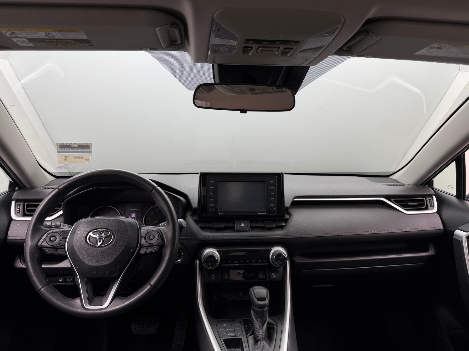 Thumbnail: 2020 Toyota RAV4 - 3