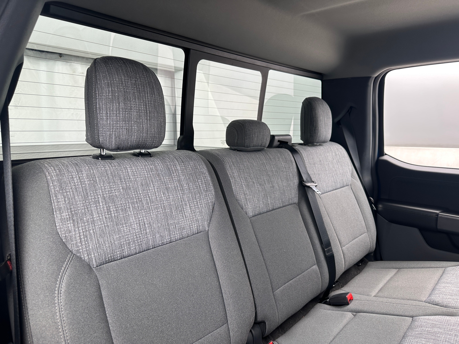 Thumbnail: 2021 Ford Econoline - 6