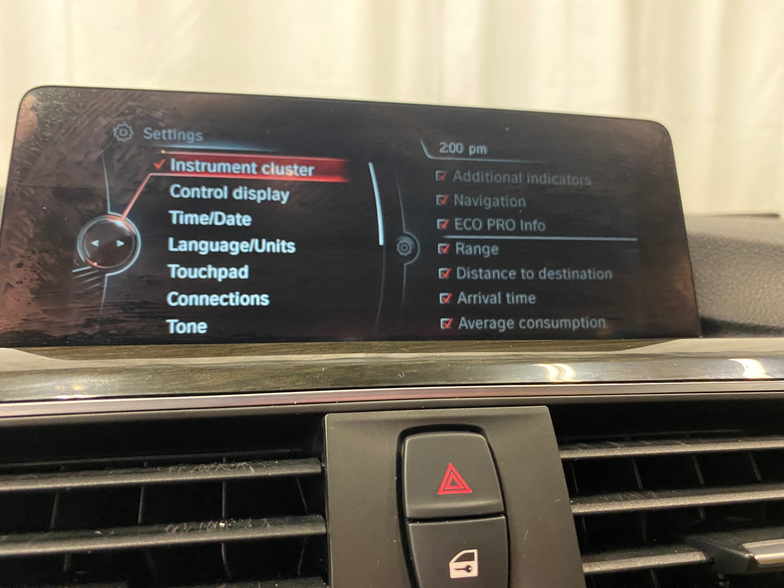 Thumbnail: 2016 BMW 3 Series - 3